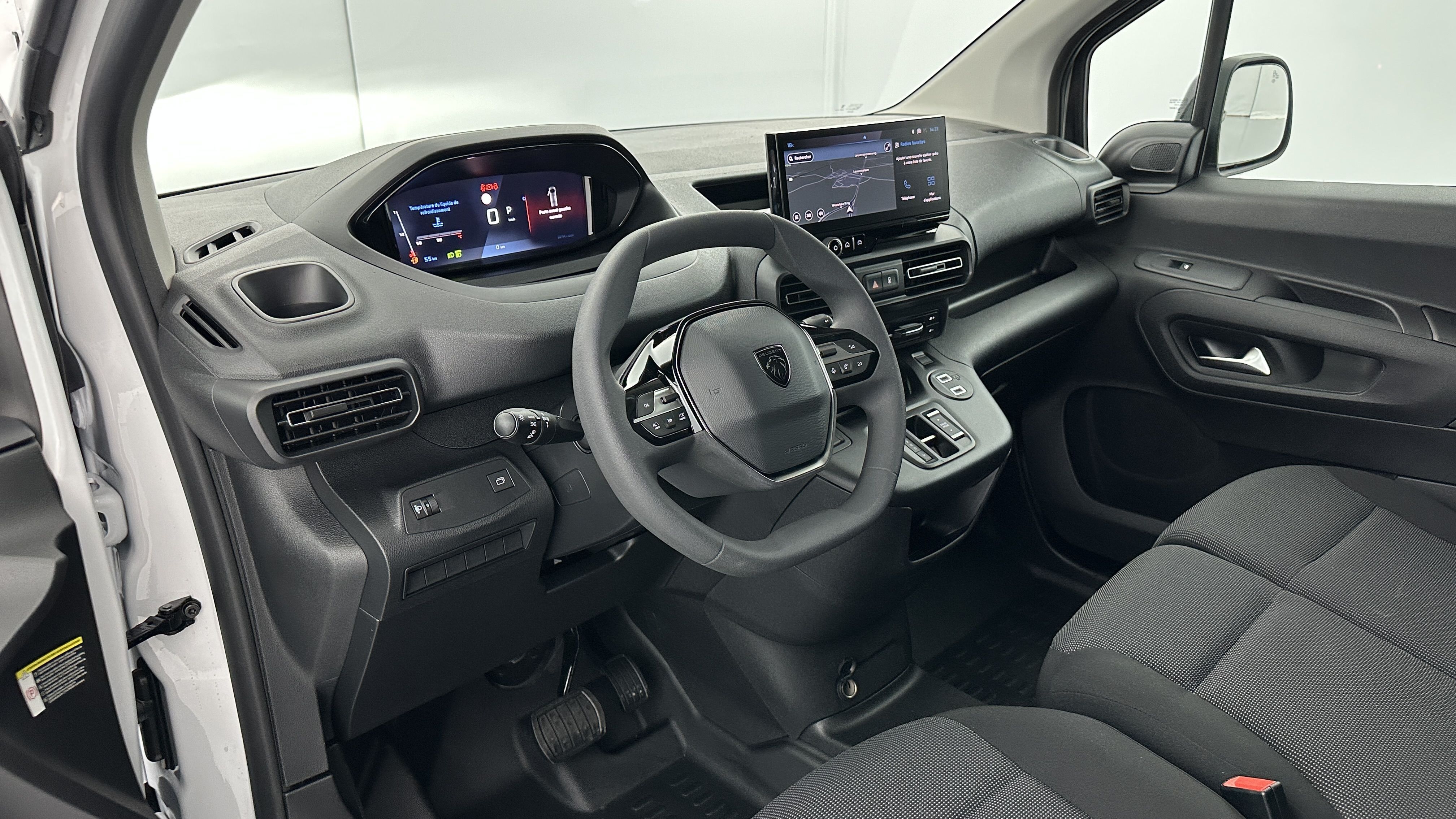 GLI00006985_p53 - PEUGEOT - PARTNER - 2025 - photo 6