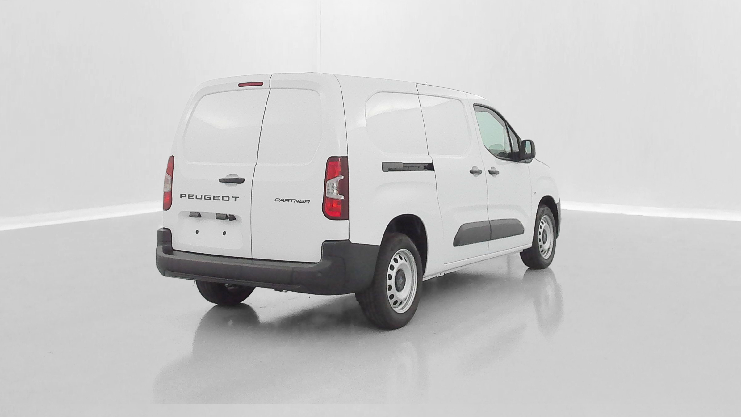 GLI00006985_p53 - PEUGEOT - PARTNER - 2025 - photo 21