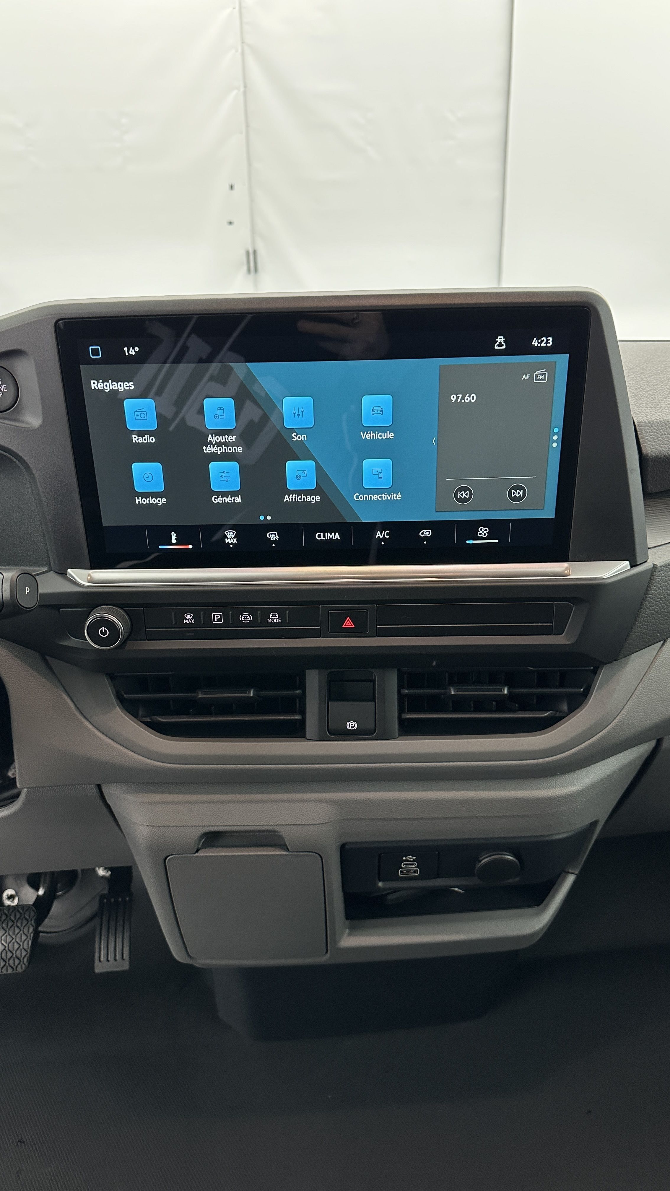 GLI00007685_p53 - VOLKSWAGEN - TRANSPORTER - 2025 - photo 11