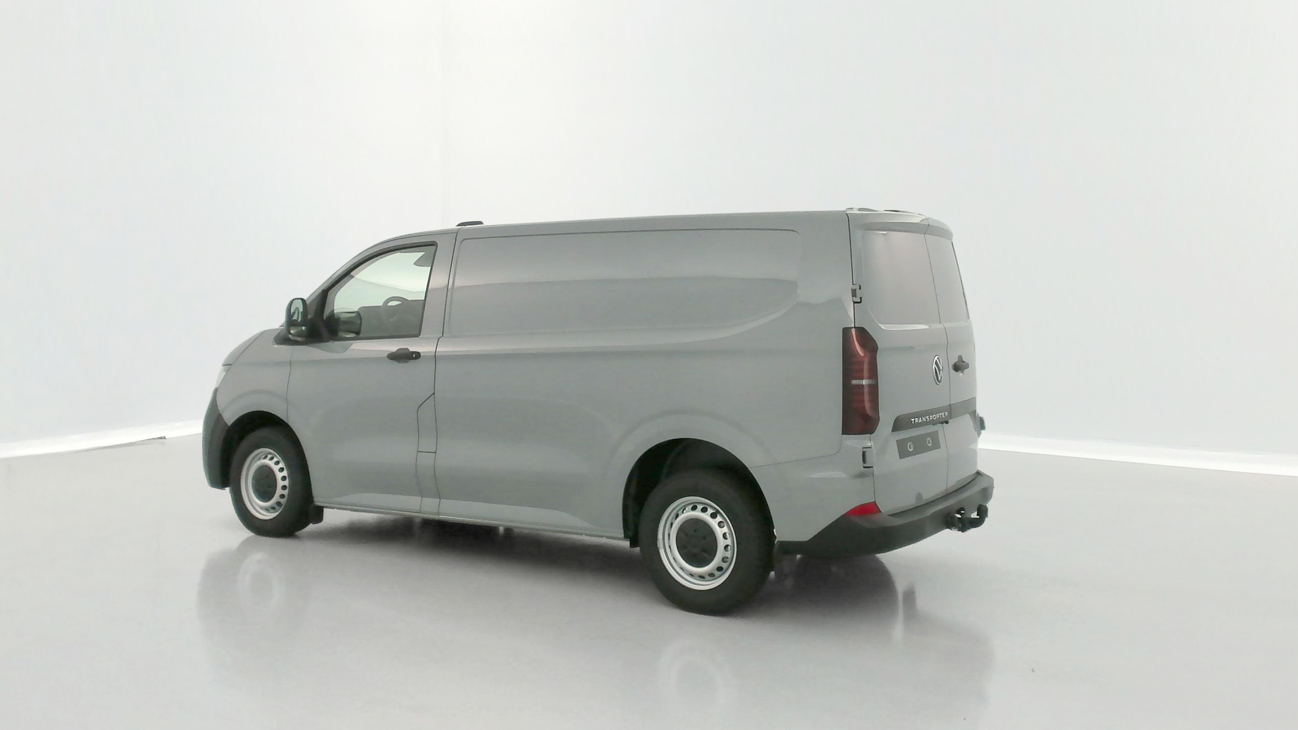 GLI00007685_p53 - VOLKSWAGEN - TRANSPORTER - 2025 - photo 21