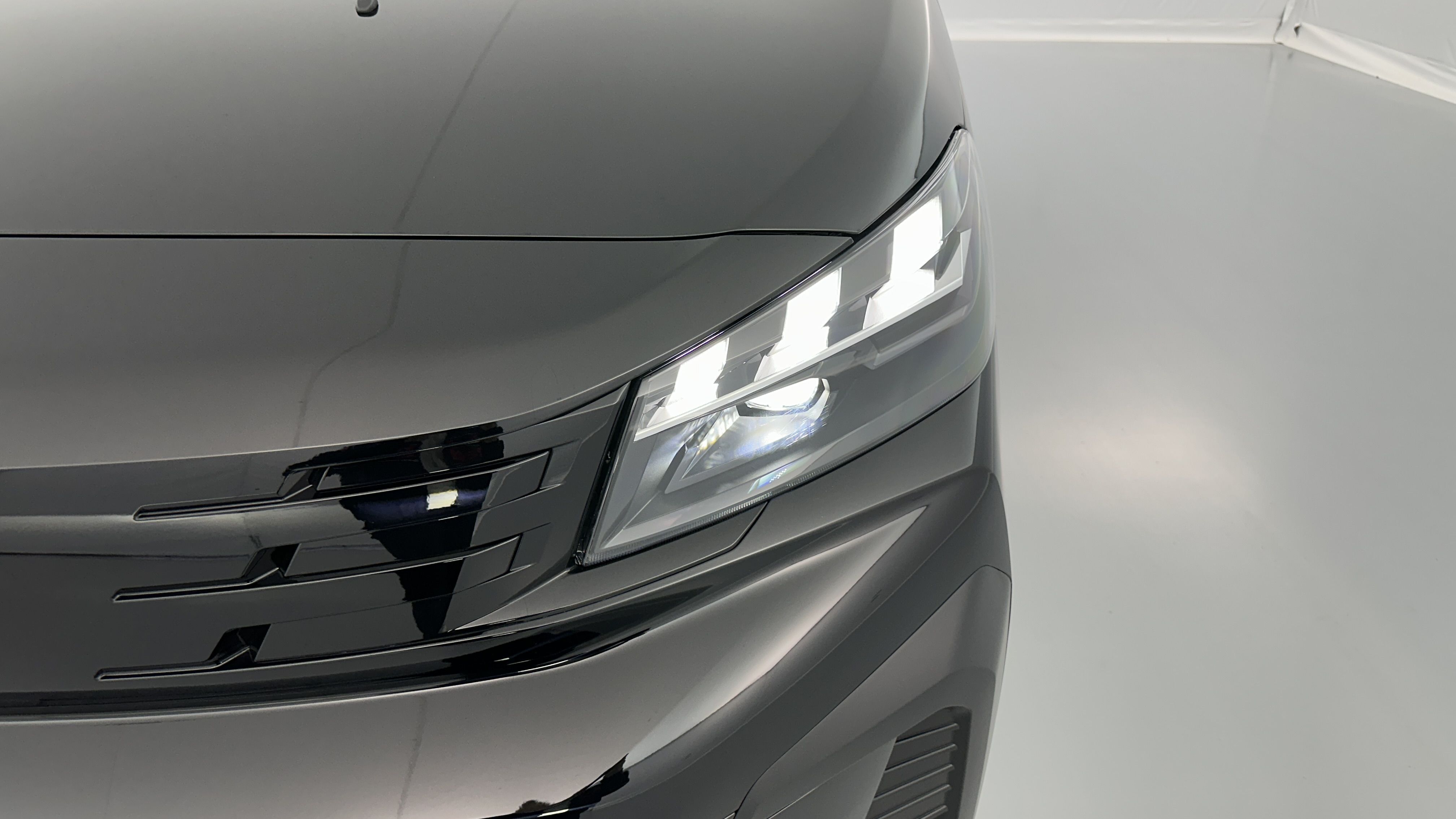 GLI00007632_p53 - PEUGEOT - EXPERT CA - 2025 - photo 18