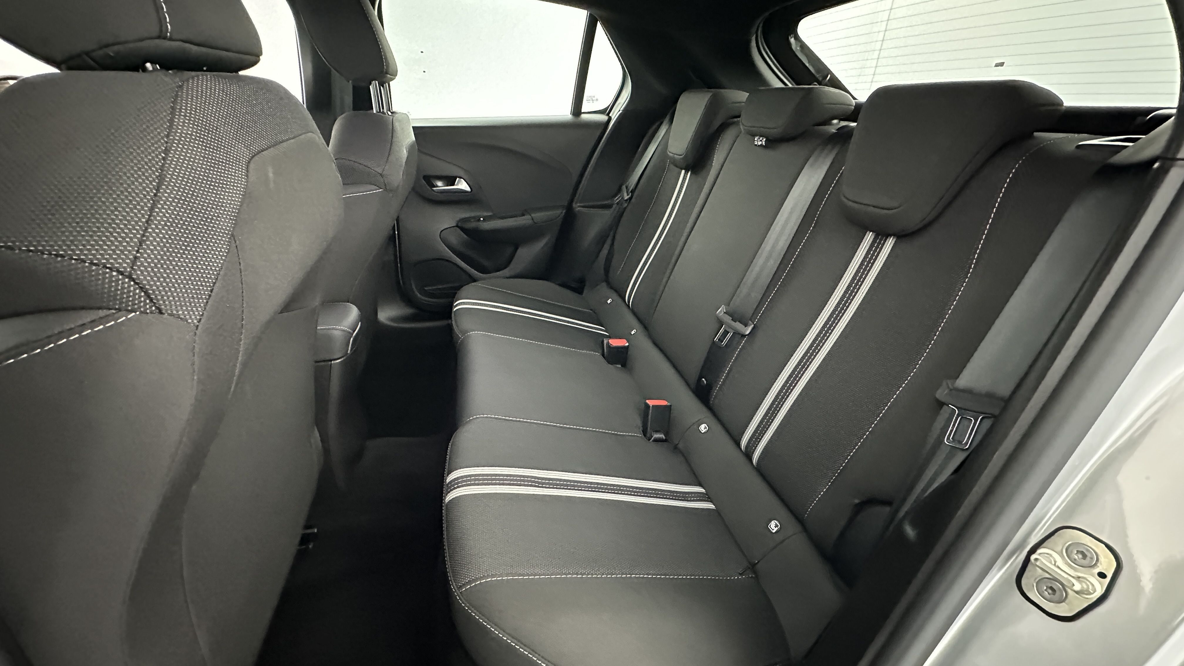 GLI00010130_p53 - OPEL - CORSA - 2025 - photo 9