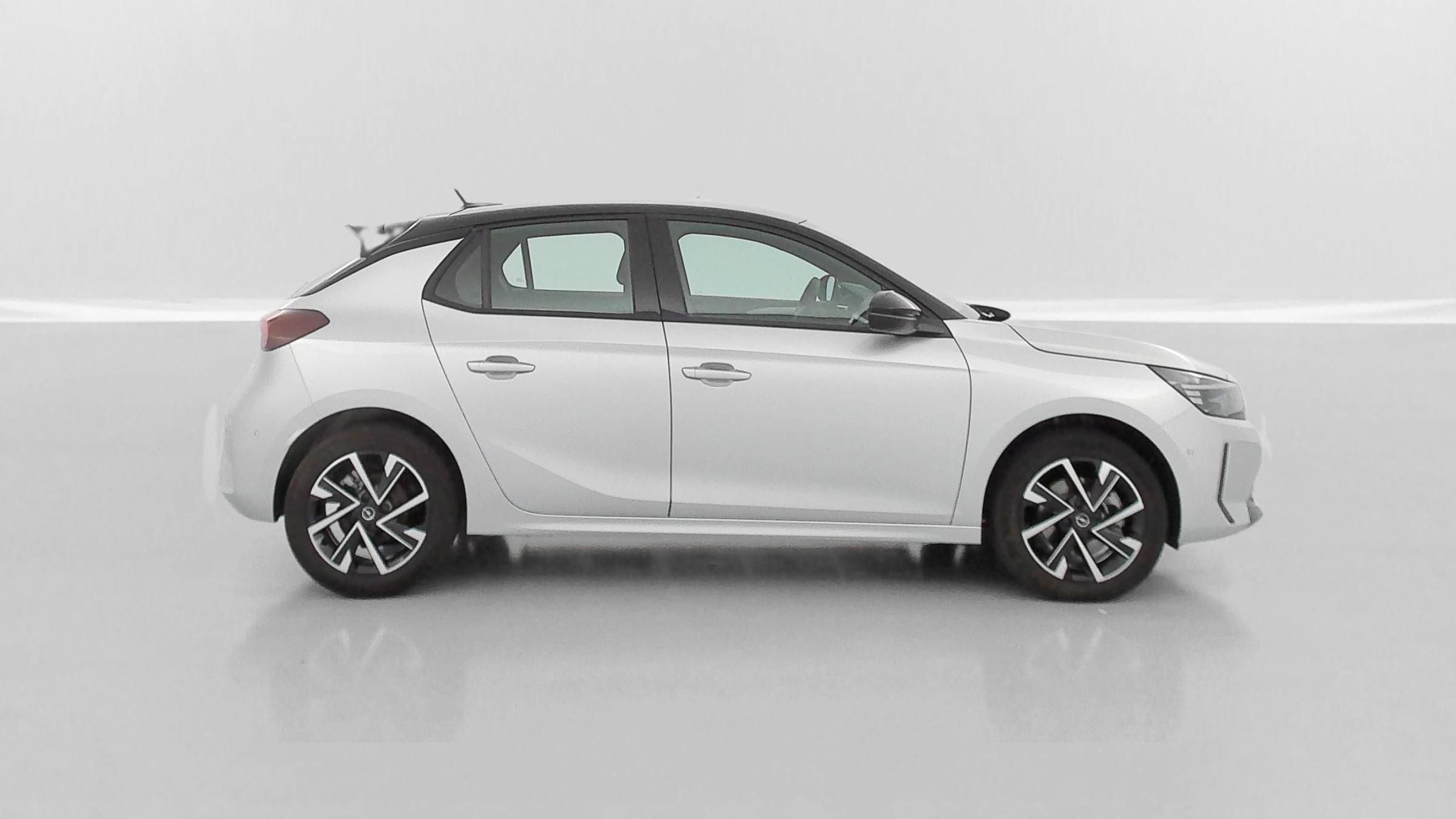 GLI00010130_p53 - OPEL - CORSA - 2025 - photo 26