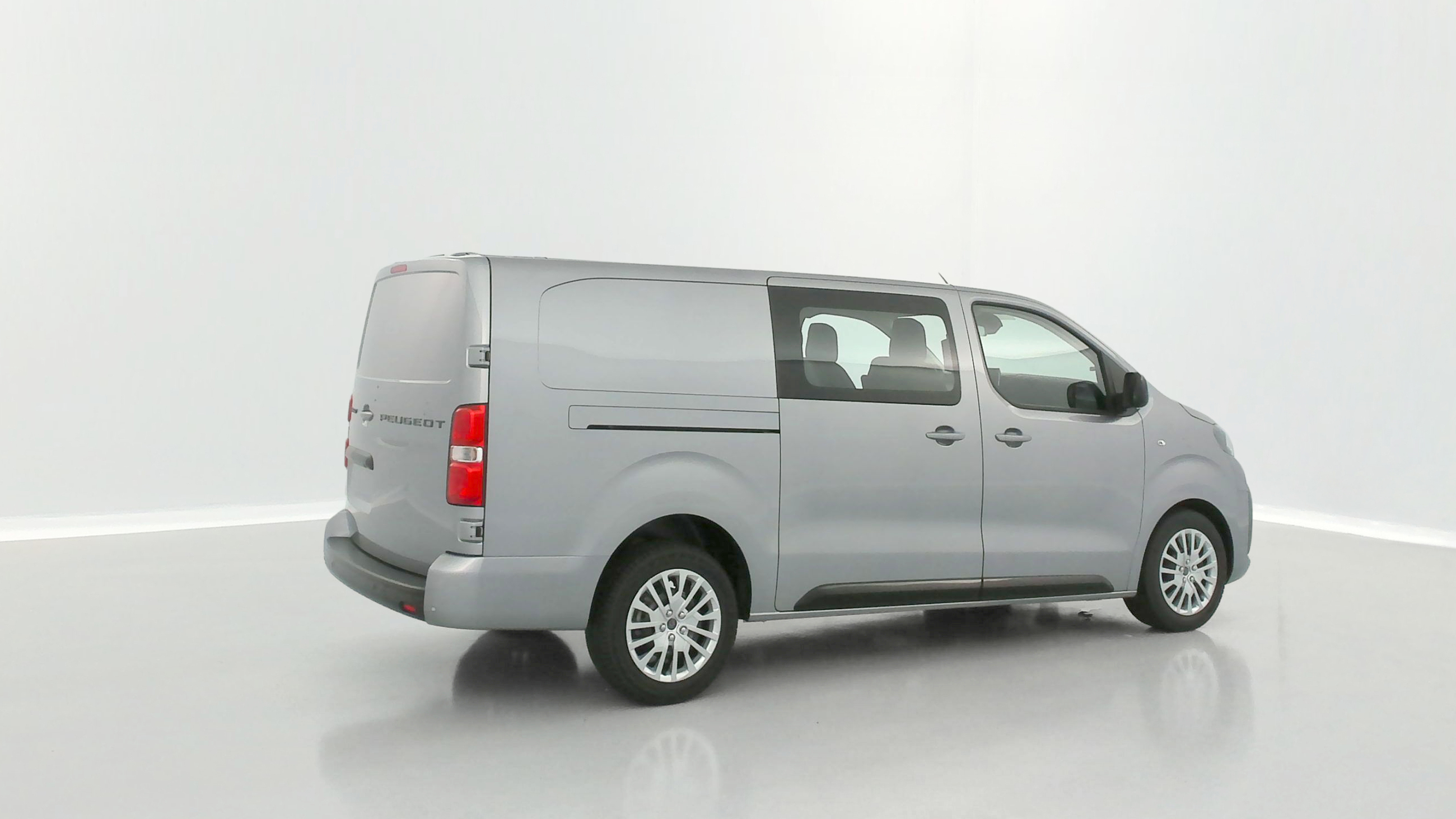 GLI00010618_p53 - PEUGEOT - EXPERT CA - 2025 - photo 22