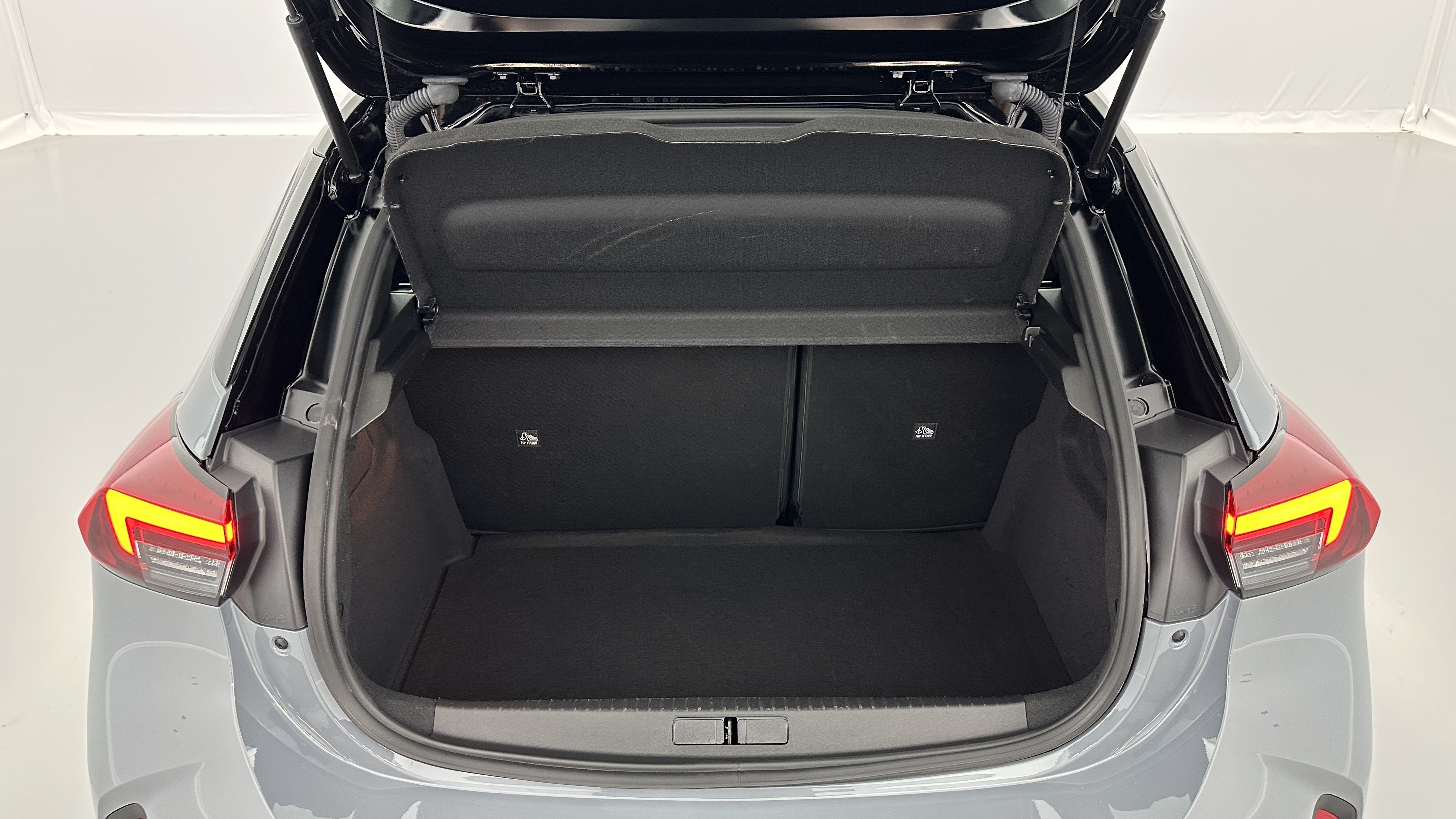 GLI00010120_p53 - OPEL - CORSA - 2025 - photo 10