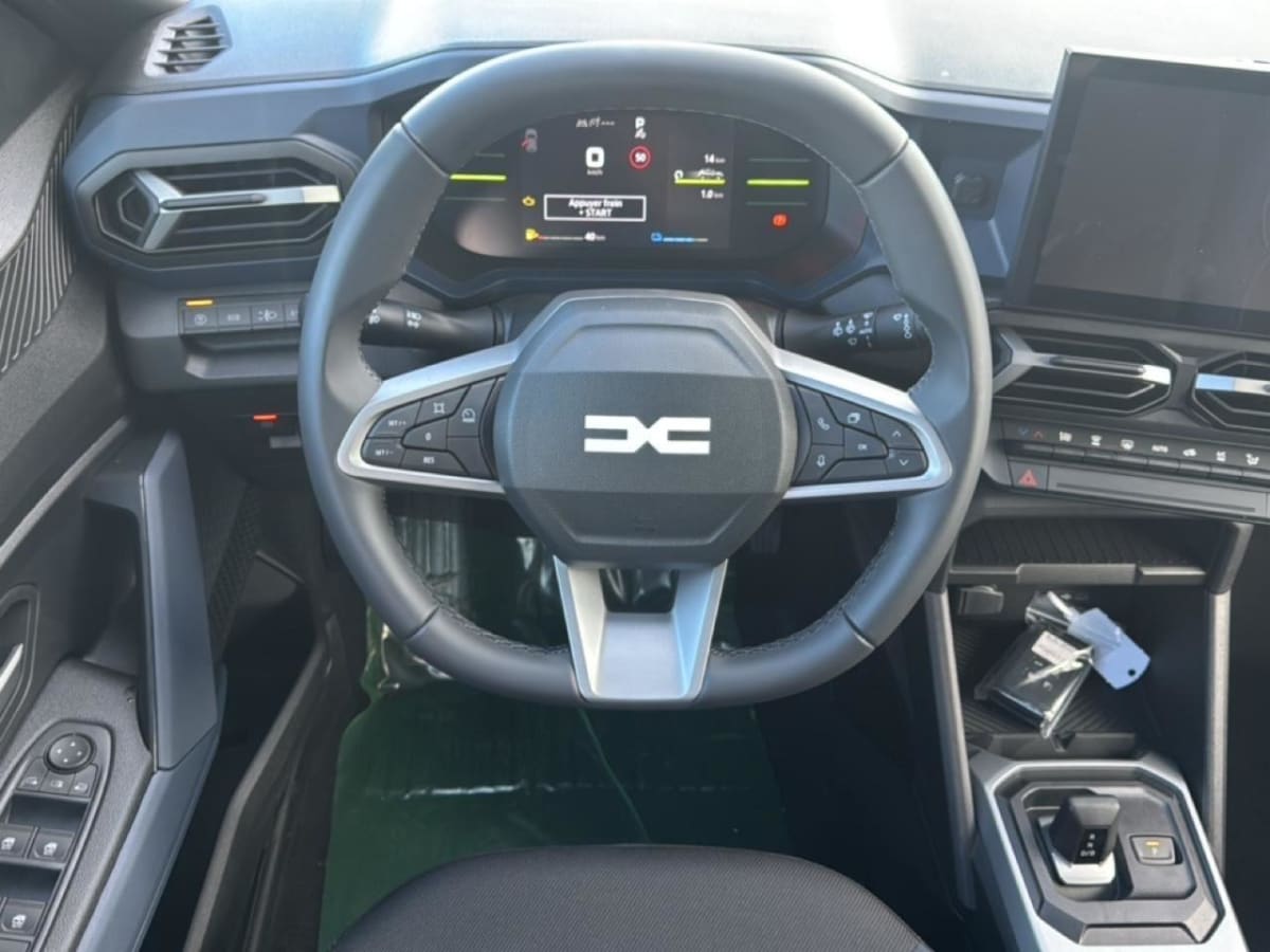 366853_p2 - DACIA - DUSTER - 2025 - photo 9