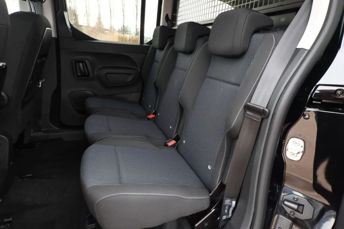 365659_p2 - FIAT - DOBLO - 2025 - photo 10