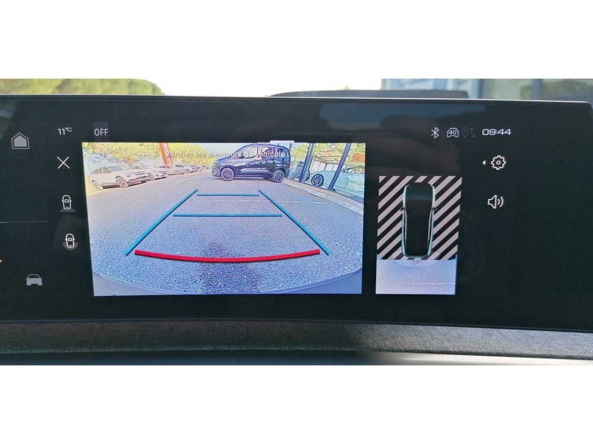 357166_p2 - PEUGEOT - 3008 - 2025 - photo 9