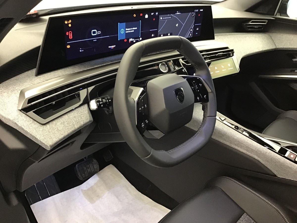 366957_p2 - PEUGEOT - 3008 - 2025 - photo 10