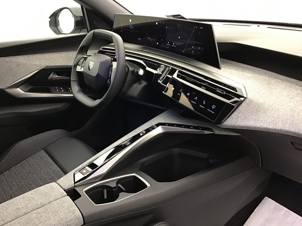 366951_p2 - PEUGEOT - 3008 - 2025 - photo 8