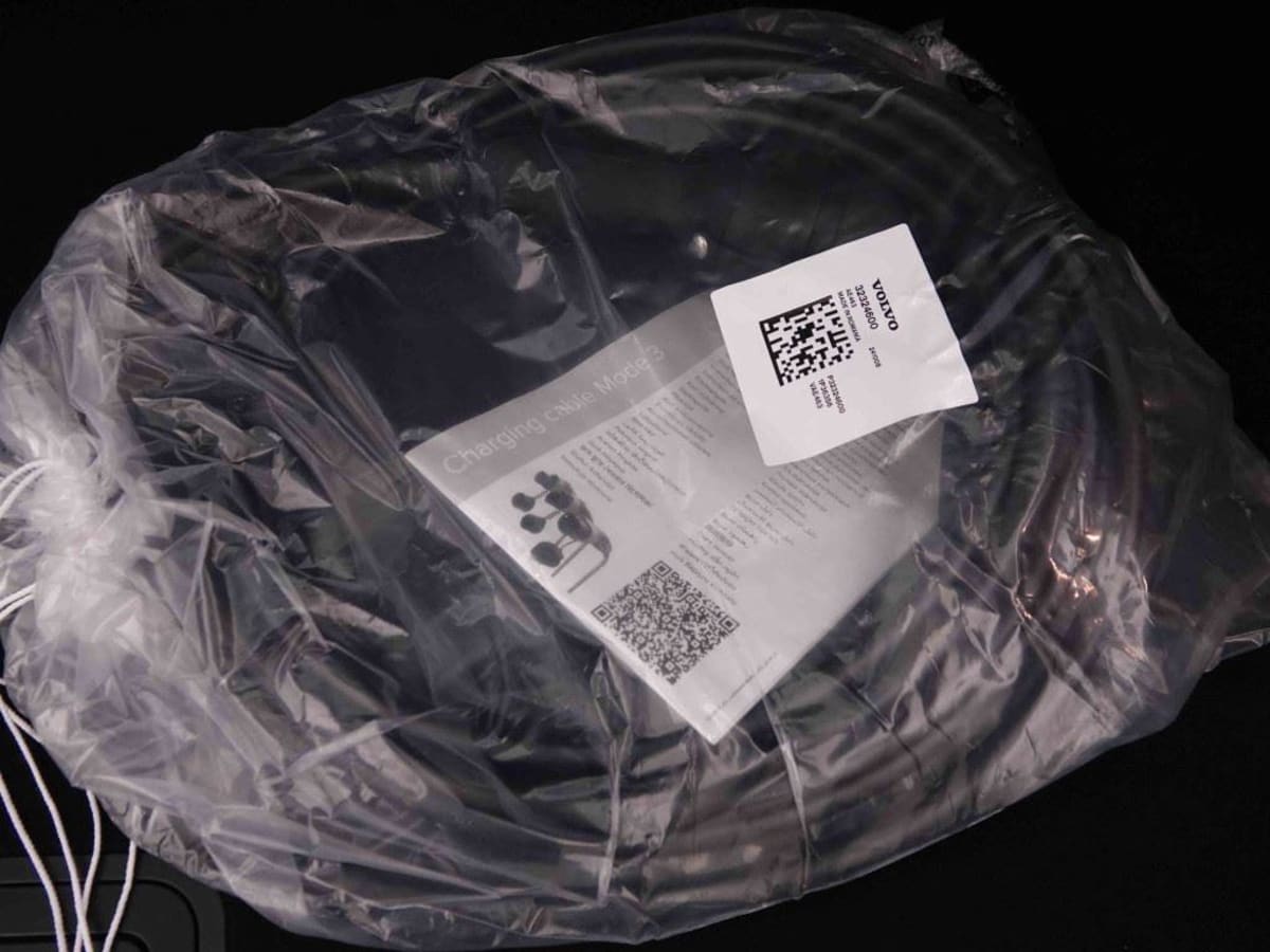 365590_p2 - VOLVO - XC 60 - 2025 - photo 7