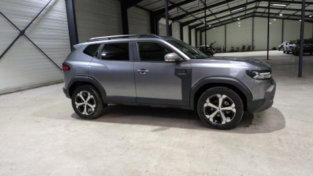46885_p28 - DACIA - DUSTER - 2025
