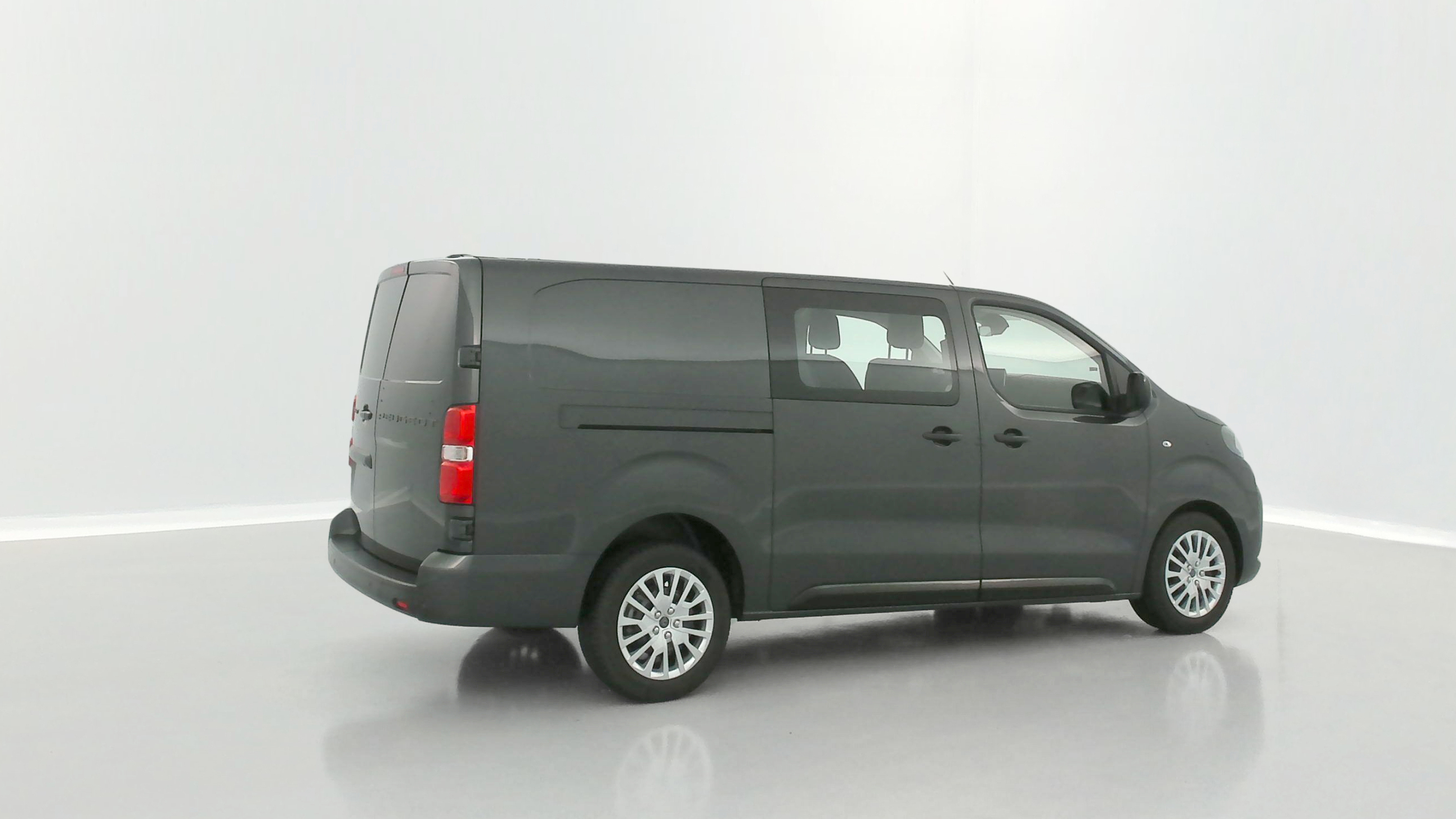 GLI00010615_p53 - PEUGEOT - EXPERT CA - 2025 - photo 22