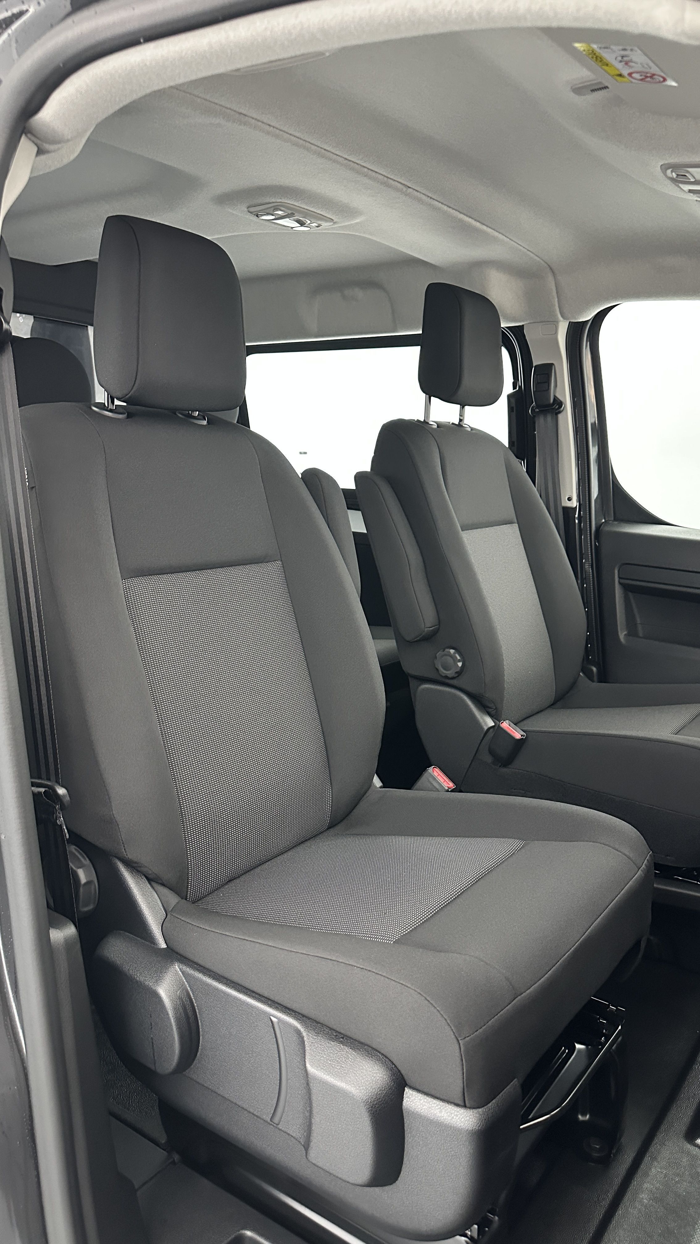 GLI00010605_p53 - PEUGEOT - EXPERT CA - 2025 - photo 13