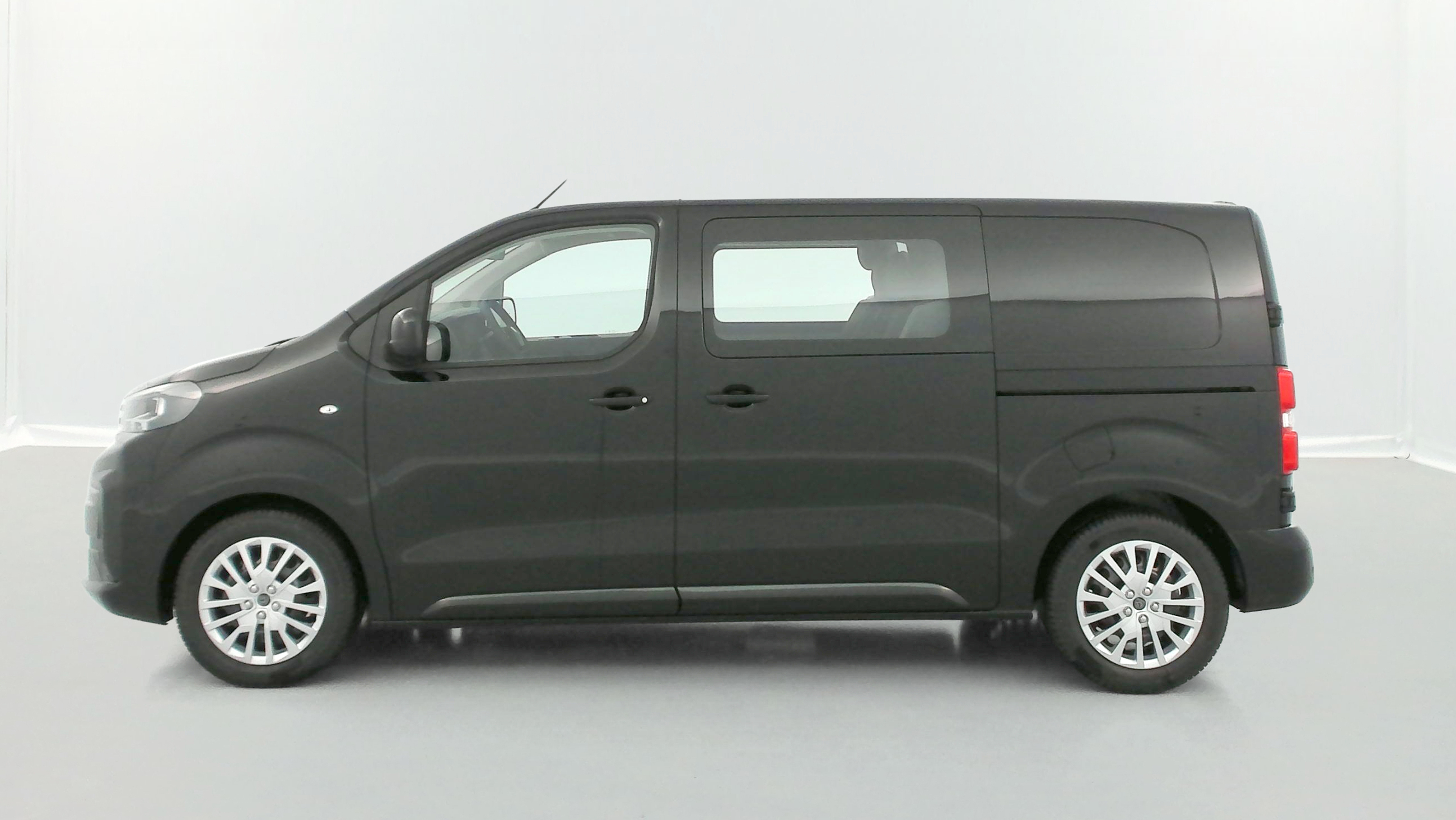 GLI00010262_p53 - PEUGEOT - EXPERT CA - 2025 - photo 4