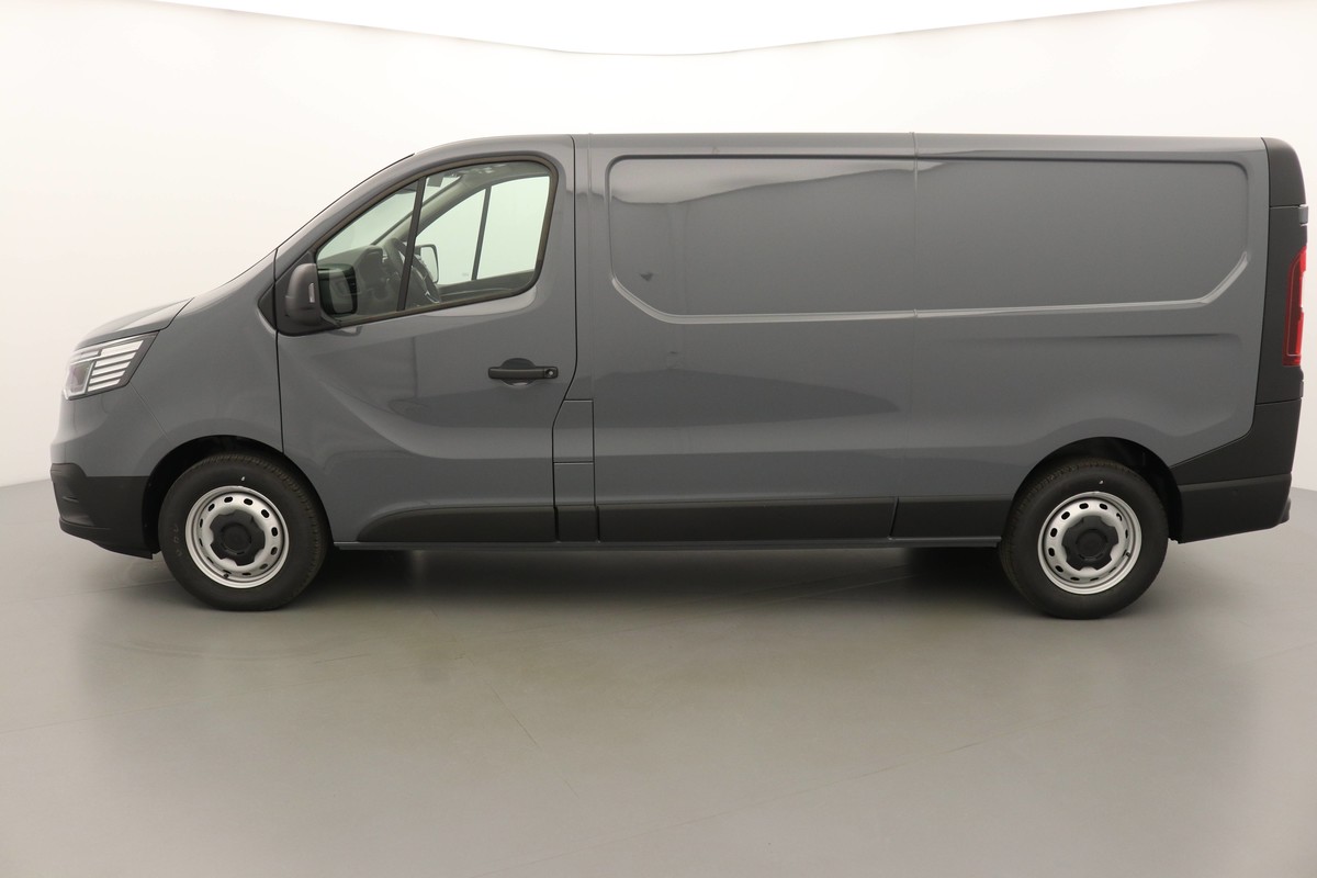 N200345_p3 - RENAULT - TRAFIC - 2025 - photo 4