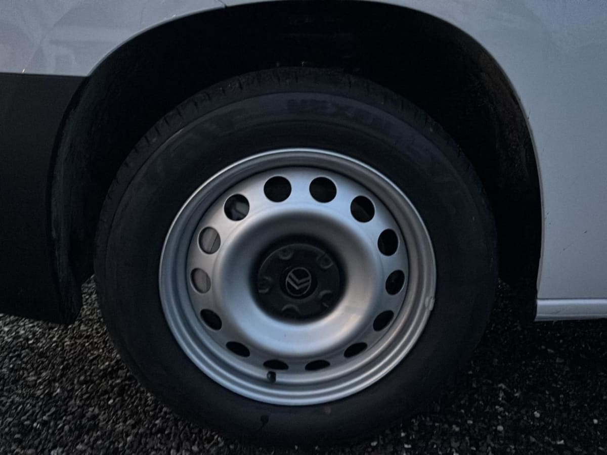 368904_p2 - CITROEN - BERLINGO - 2025 - photo 8