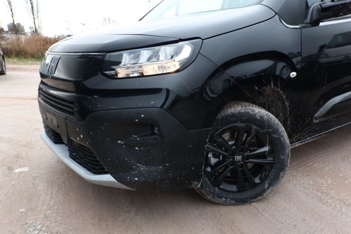 367942_p2 - FIAT - DOBLO - 2025 - photo 5