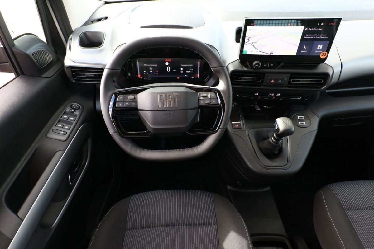 368184_p2 - FIAT - DOBLO - 2025 - photo 7