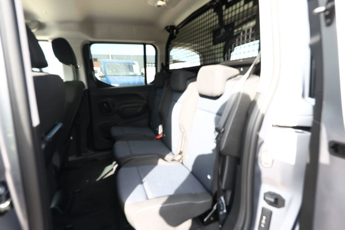 368184_p2 - FIAT - DOBLO - 2025 - photo 10