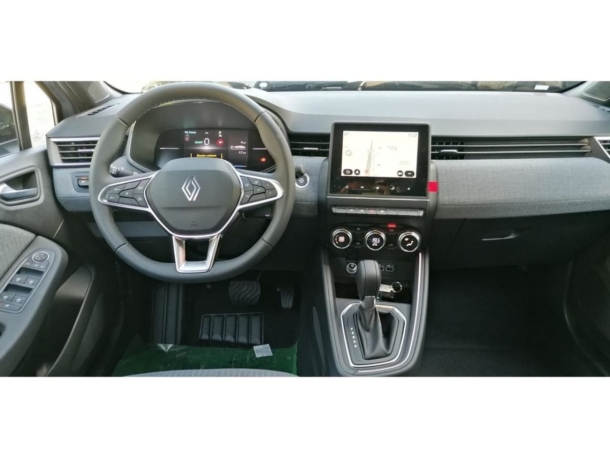 359723_p2 - RENAULT - CLIO - 2025 - photo 7