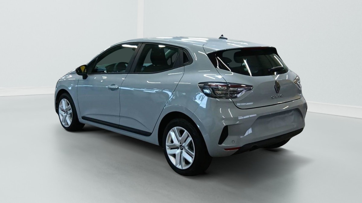 367663_p2 - RENAULT - CLIO 5 - 2025 - photo 2