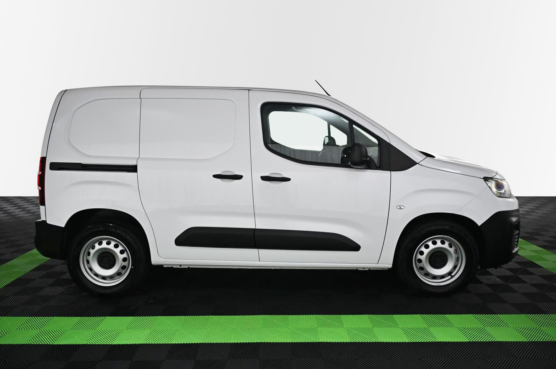 18872_p35 - CITROEN - BERLINGO - 2024 - photo 7