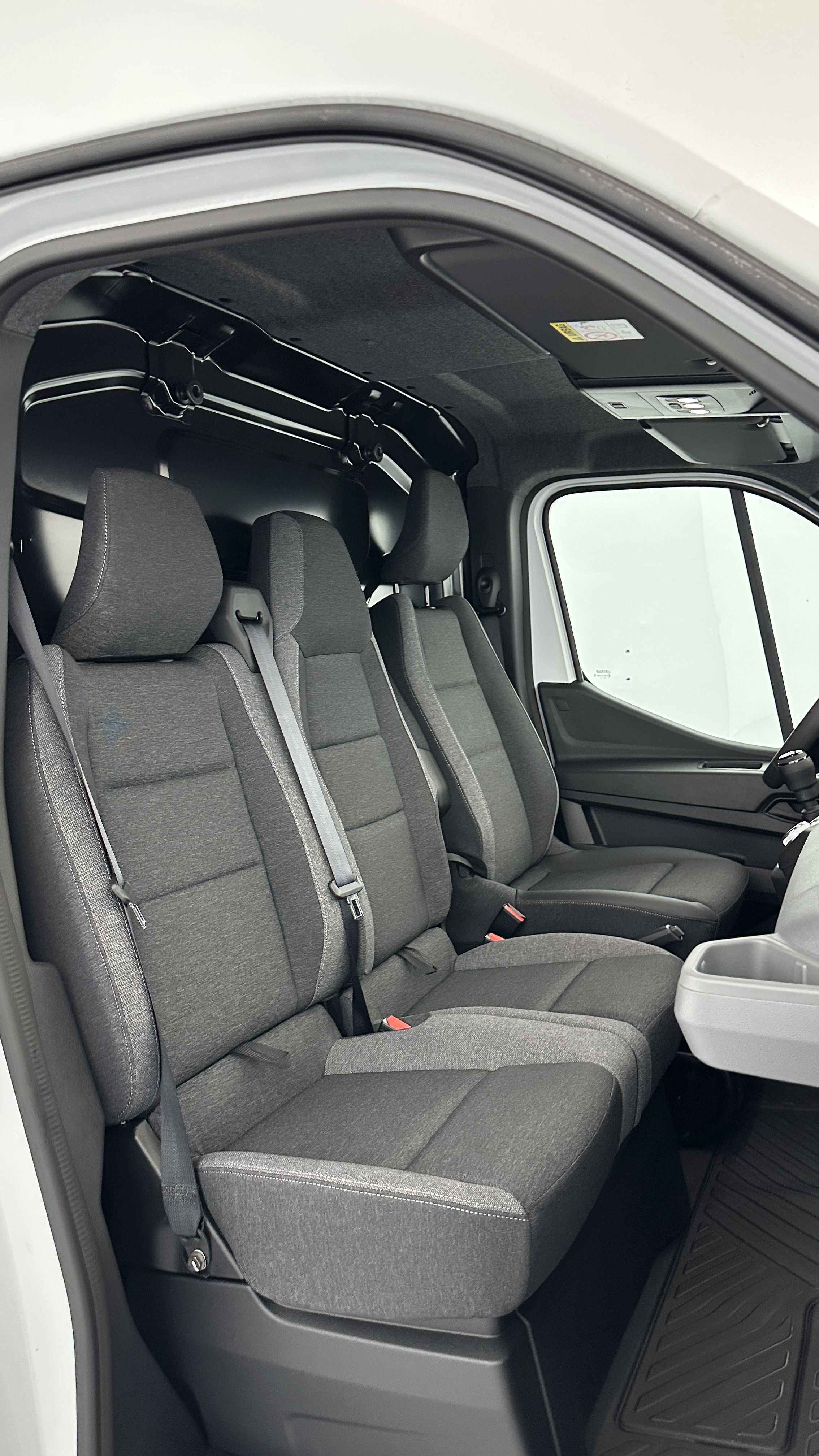 GLI00011244_p53 - NISSAN - INTERSTAR - 2025 - photo 12