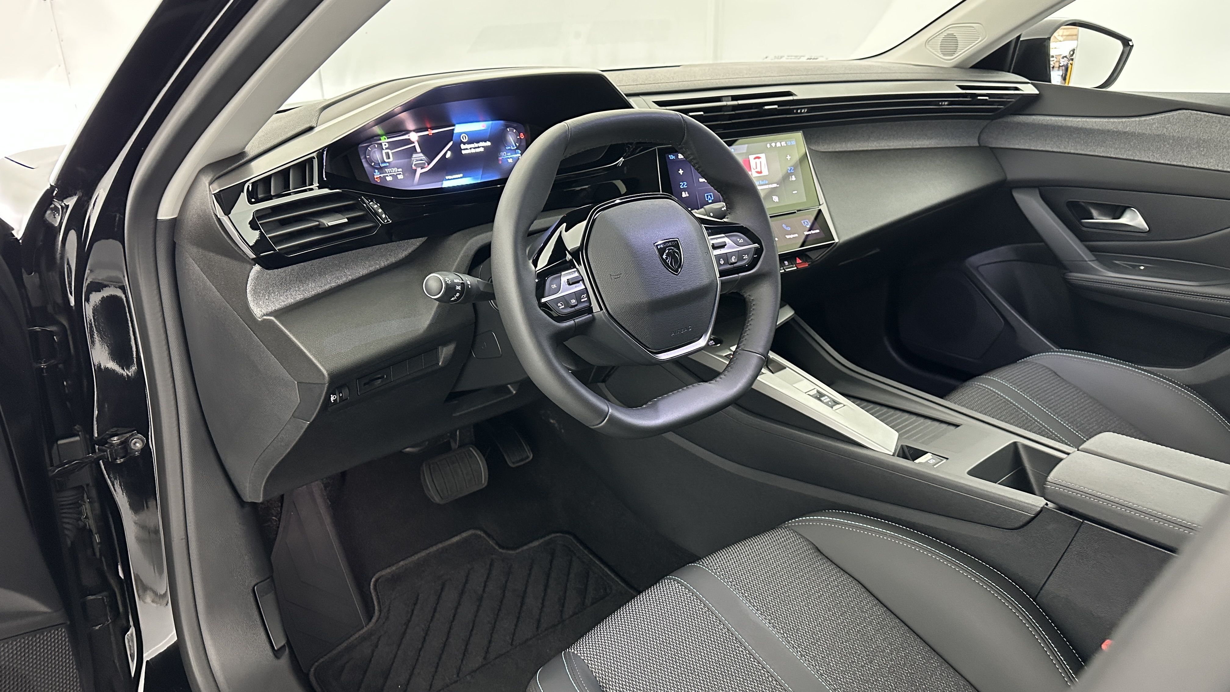 GLI00011385_p53 - PEUGEOT - 308 - 2025 - photo 6