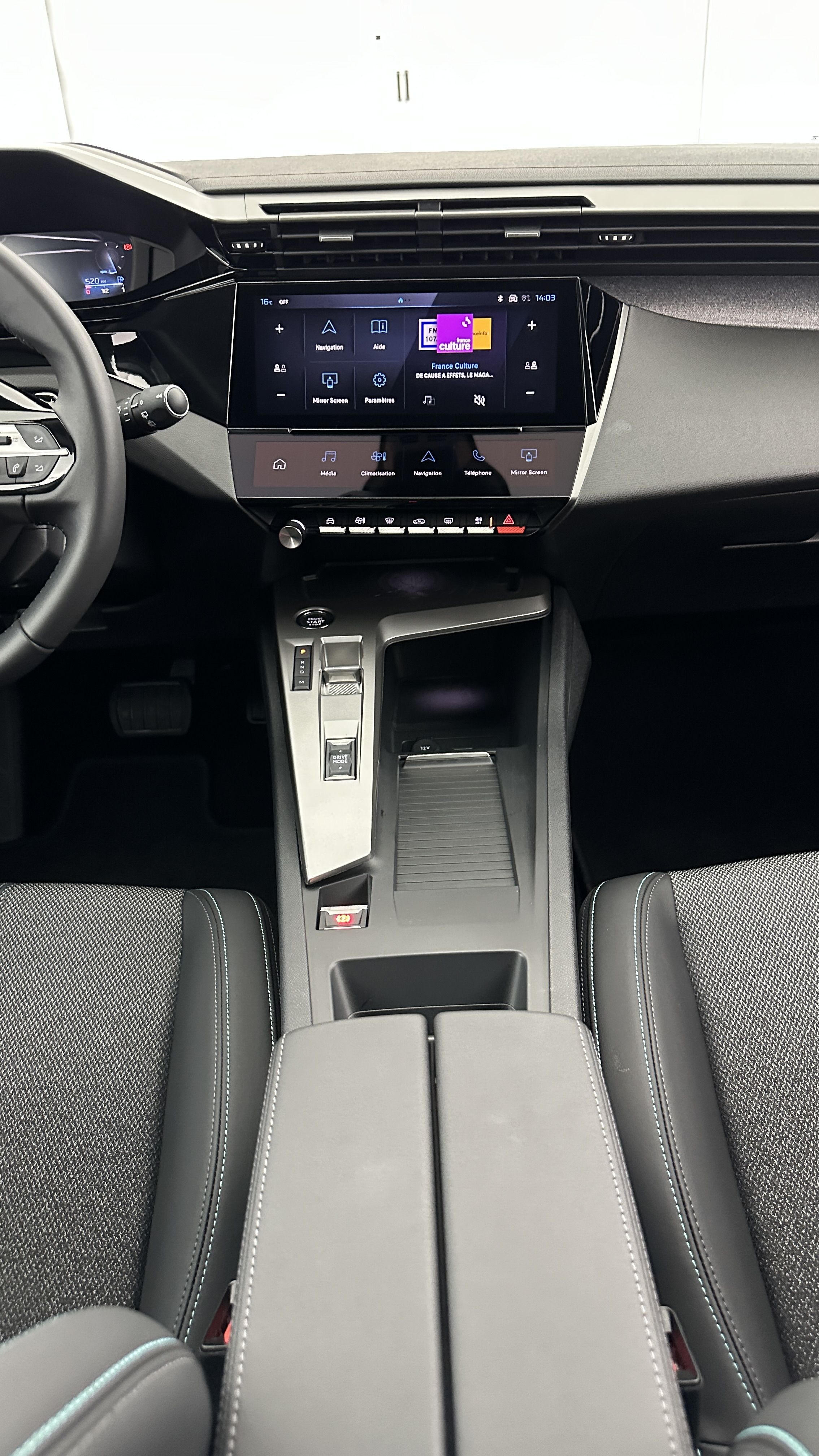 GLI00011385_p53 - PEUGEOT - 308 - 2025 - photo 16