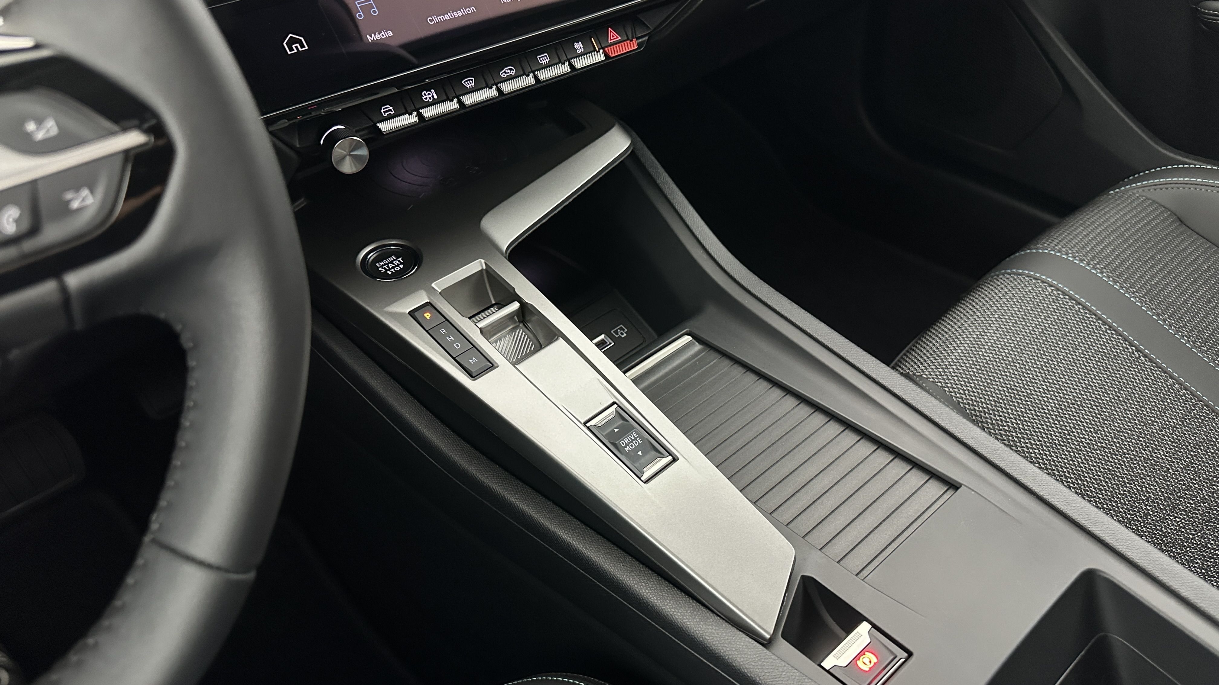 GLI00011383_p53 - PEUGEOT - 308 - 2025 - photo 17