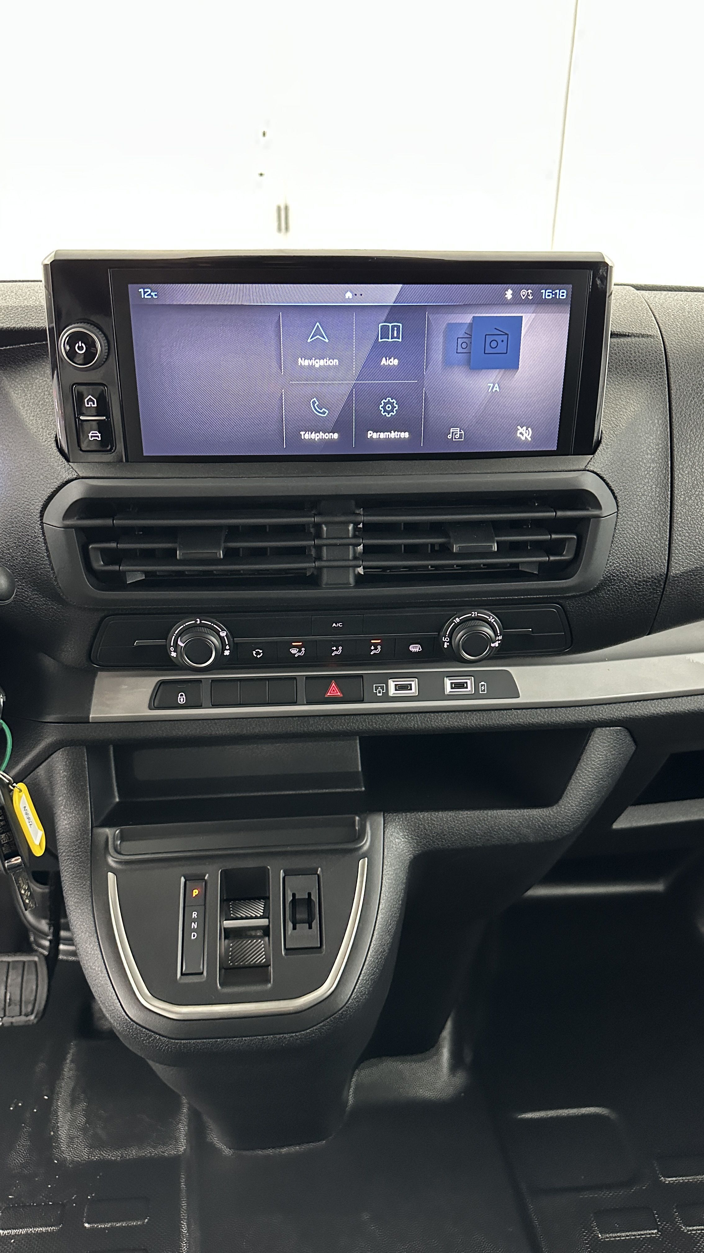 GLI00010627_p53 - PEUGEOT - EXPERT CA - 2025 - photo 12