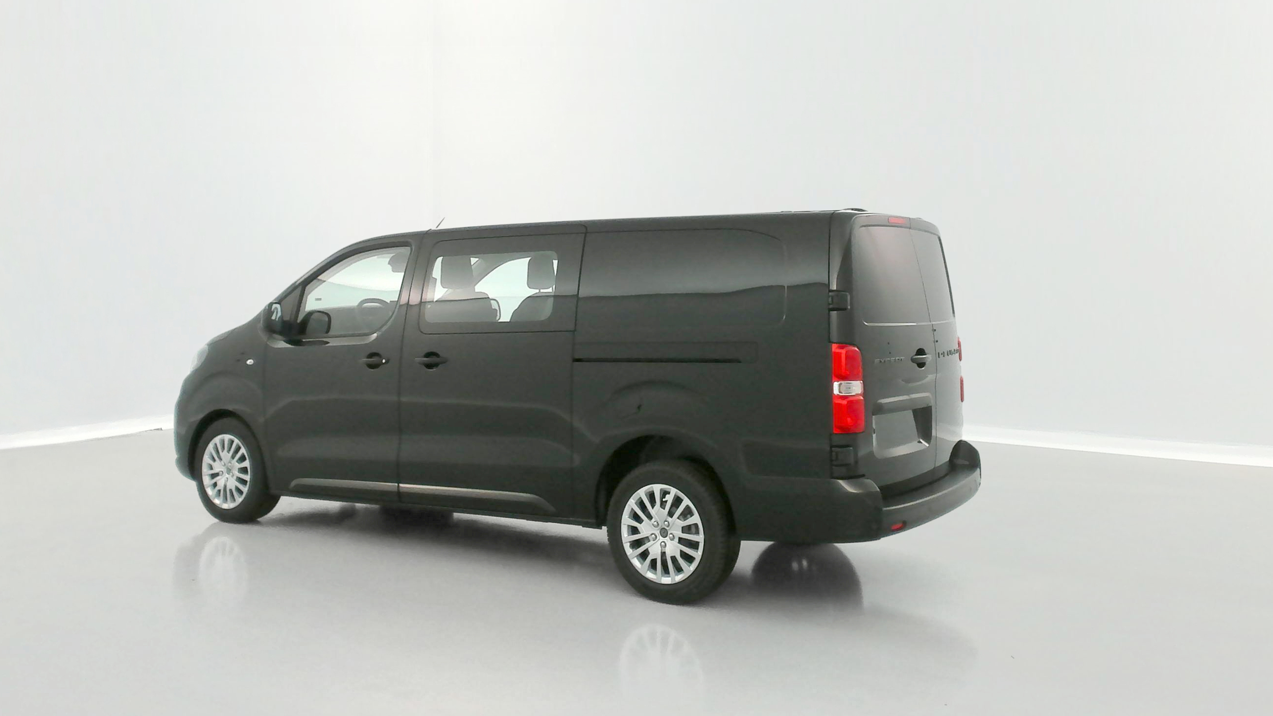 GLI00010627_p53 - PEUGEOT - EXPERT CA - 2025 - photo 21