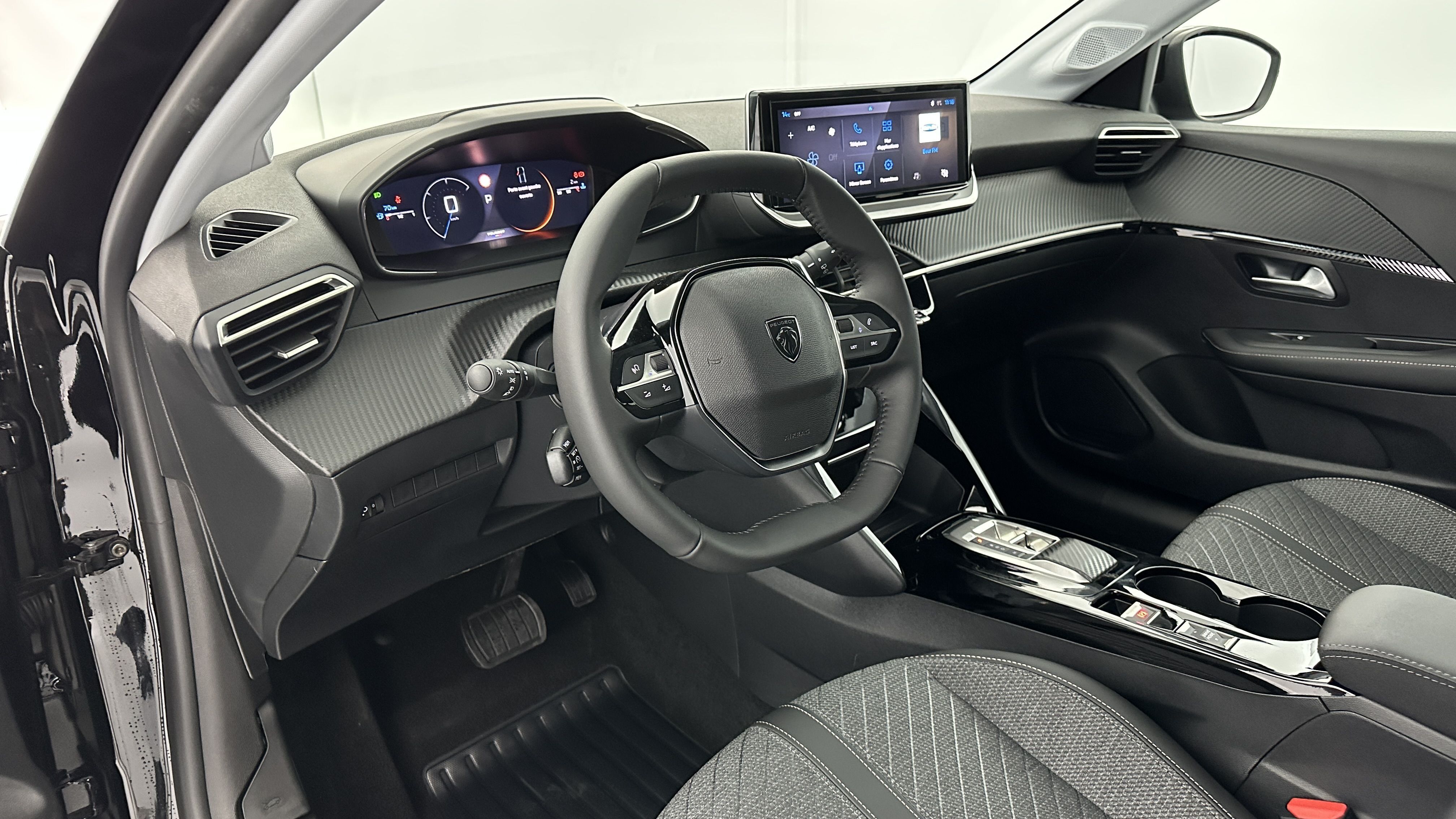 GLI00009595_p53 - PEUGEOT - 208 - 2025 - photo 6