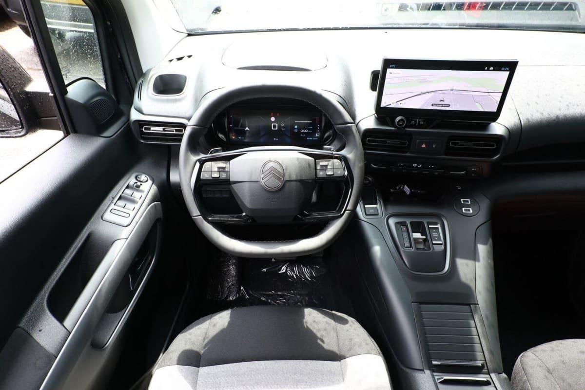 370639_p2 - CITROEN - BERLINGO - 2025 - photo 7