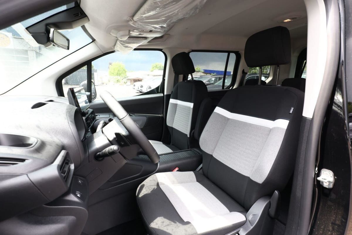 370639_p2 - CITROEN - BERLINGO - 2025 - photo 6