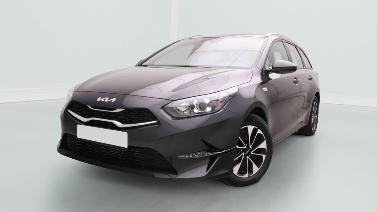 363904_p2 - KIA - CEED SW - 2025 - photo 1