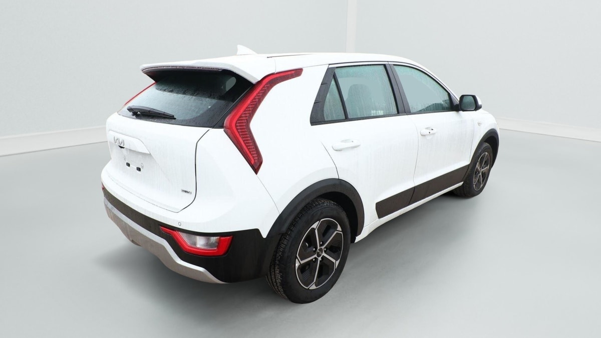 368744_p2 - KIA - NIRO - 2025 - photo 3