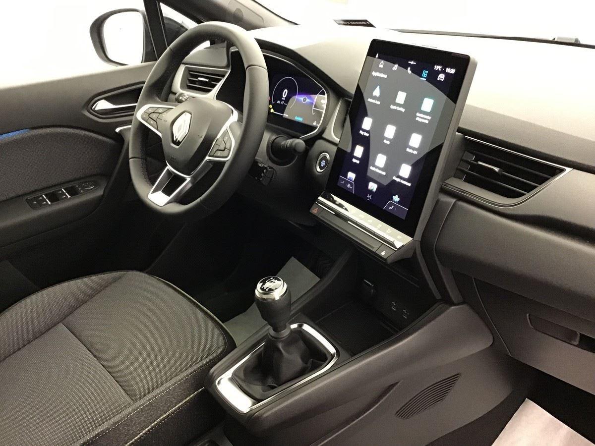 369839_p2 - RENAULT - CAPTUR - 2025 - photo 8