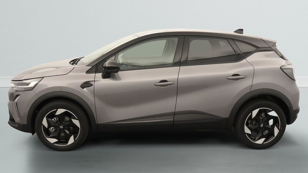 369839_p2 - RENAULT - CAPTUR - 2025 - photo 4