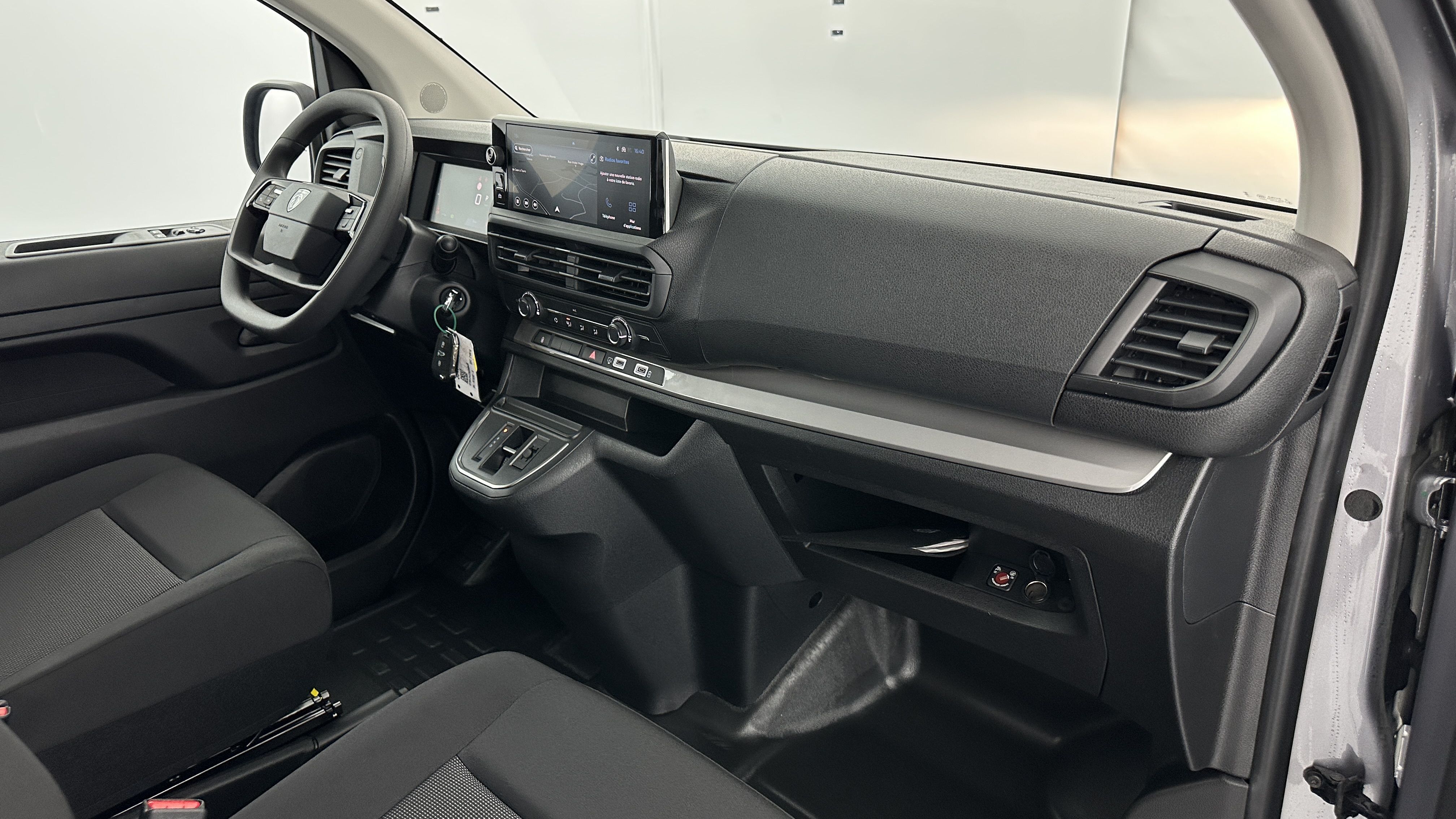 GLI00010604_p53 - PEUGEOT - EXPERT CA - 2025 - photo 7
