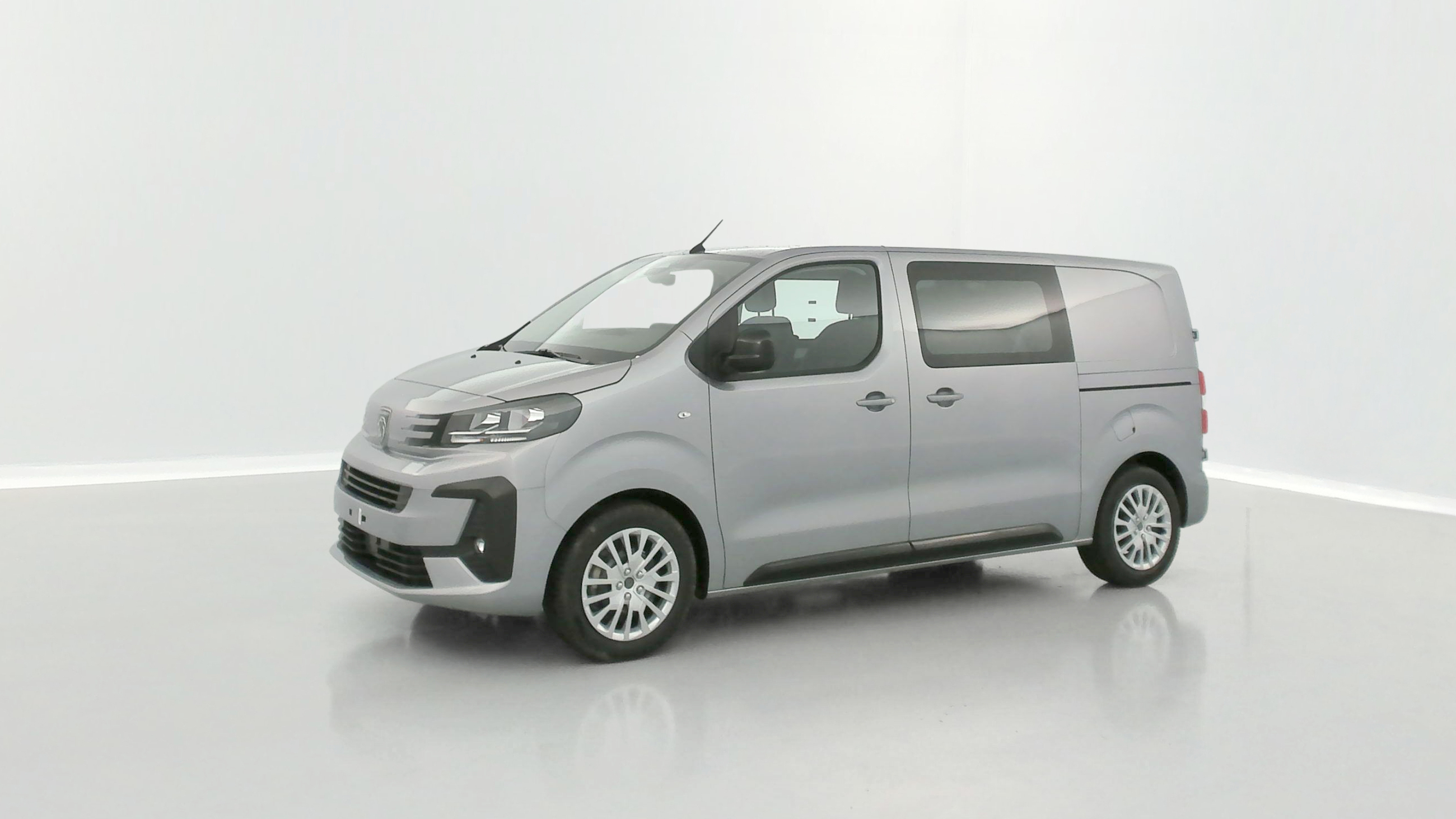 GLI00010604_p53 - PEUGEOT - EXPERT CA - 2025 - photo 19