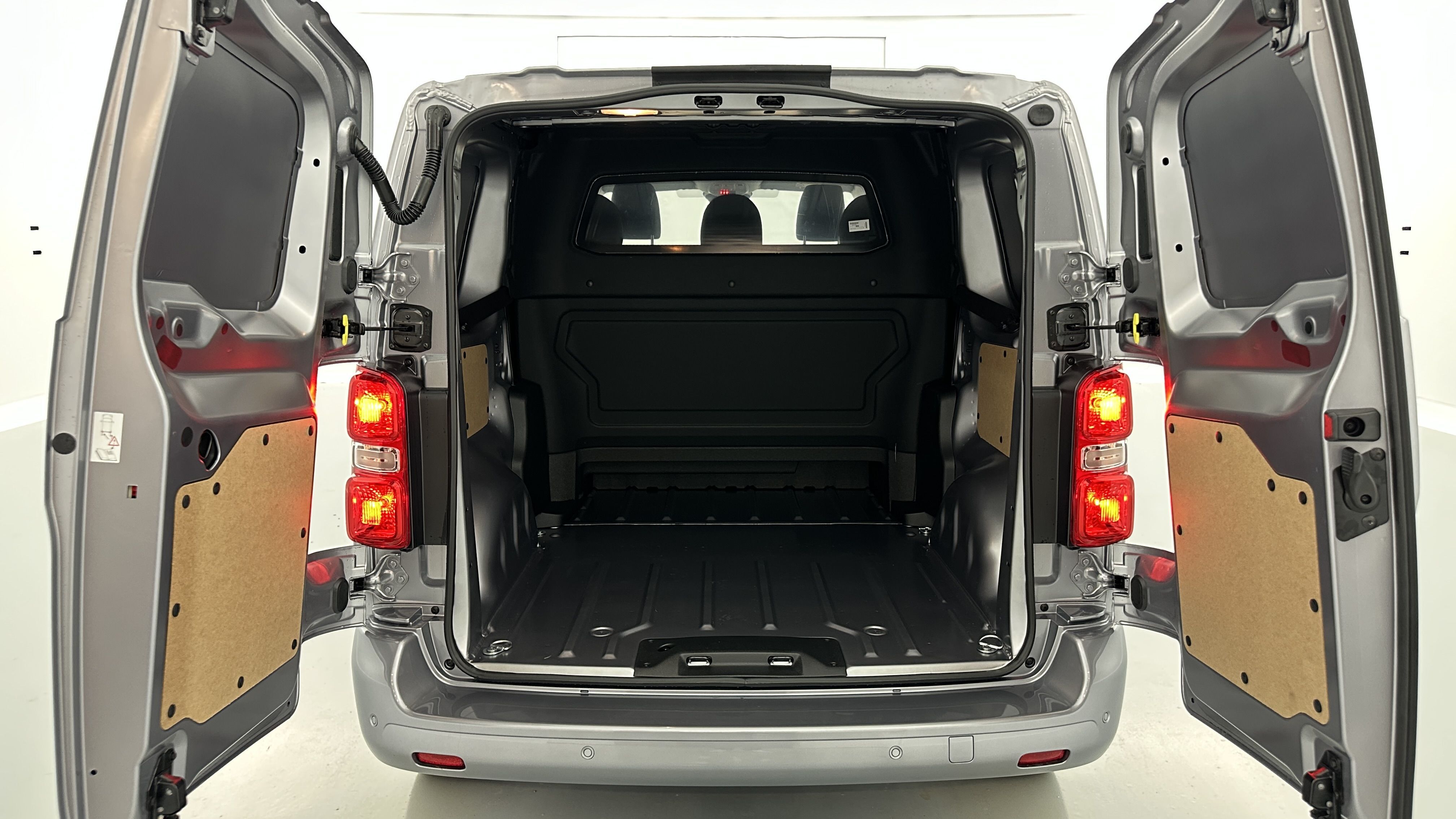 GLI00010601_p53 - PEUGEOT - EXPERT CA - 2025 - photo 9