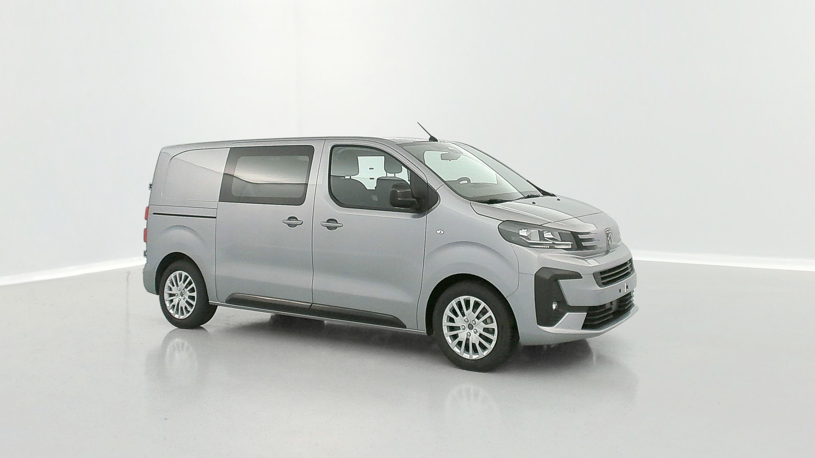 GLI00010601_p53 - PEUGEOT - EXPERT CA - 2025 - photo 22