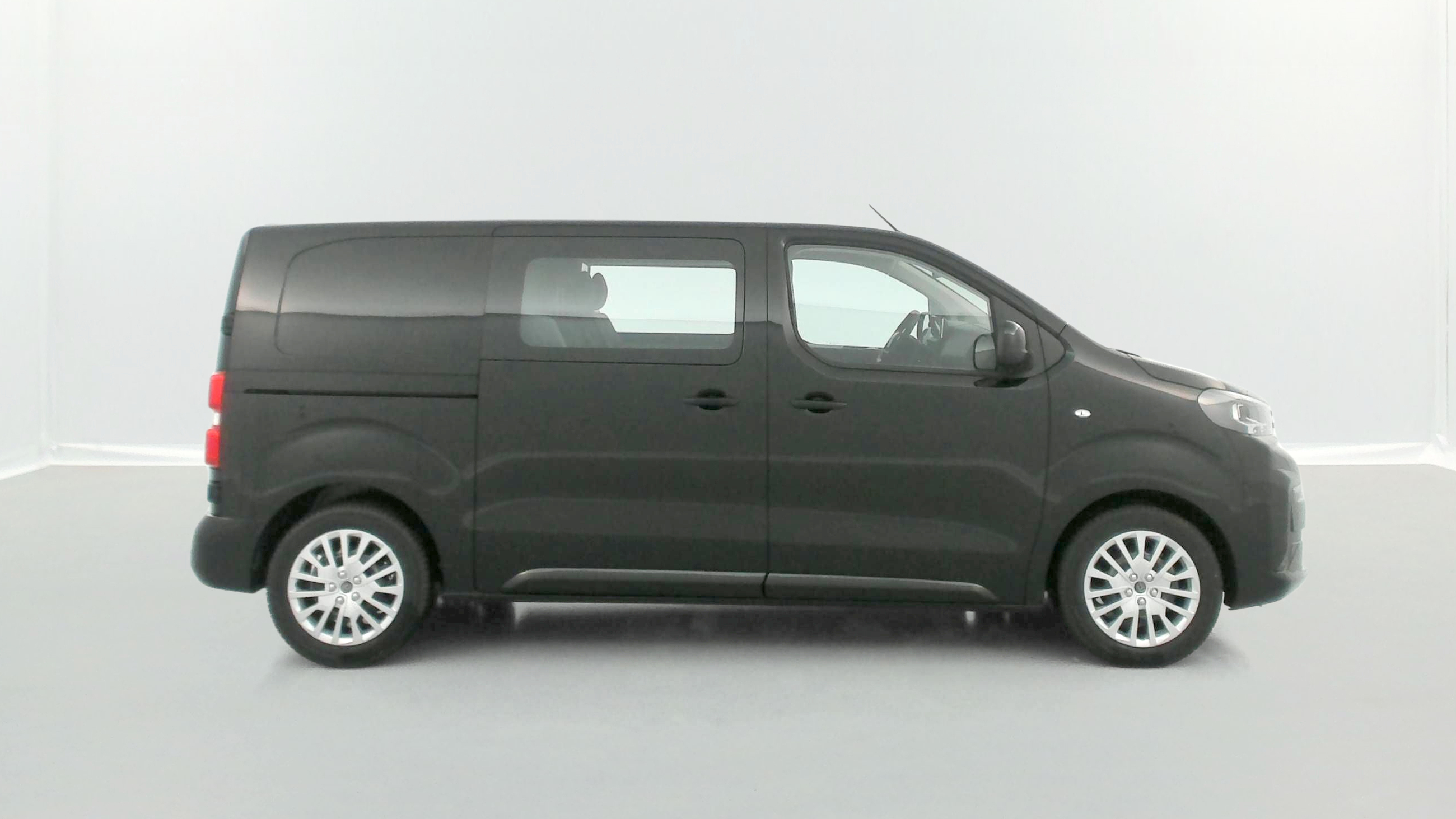 GLI00010573_p53 - PEUGEOT - EXPERT CA - 2025 - photo 19