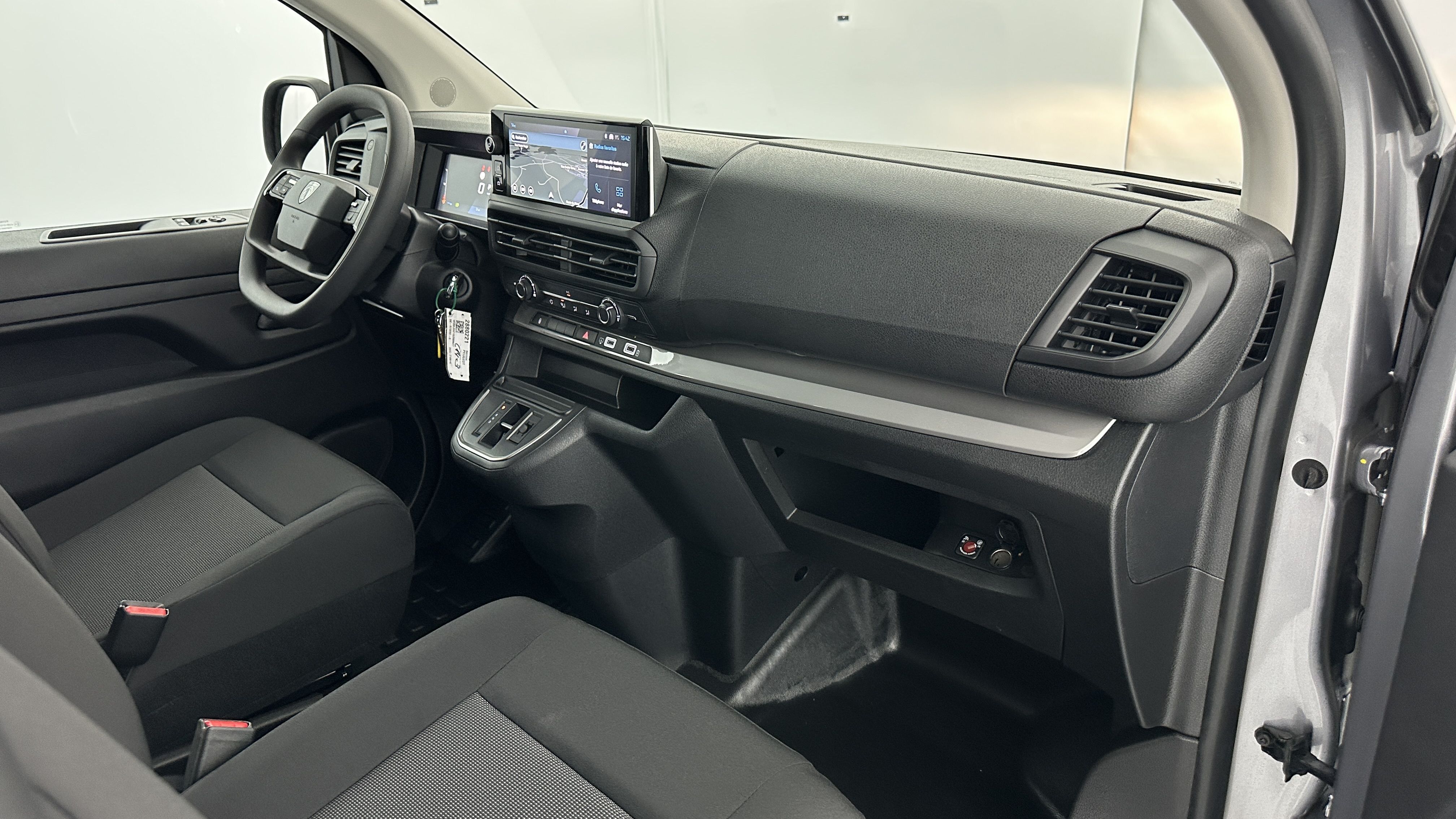 GLI00010622_p53 - PEUGEOT - EXPERT CA - 2025 - photo 7