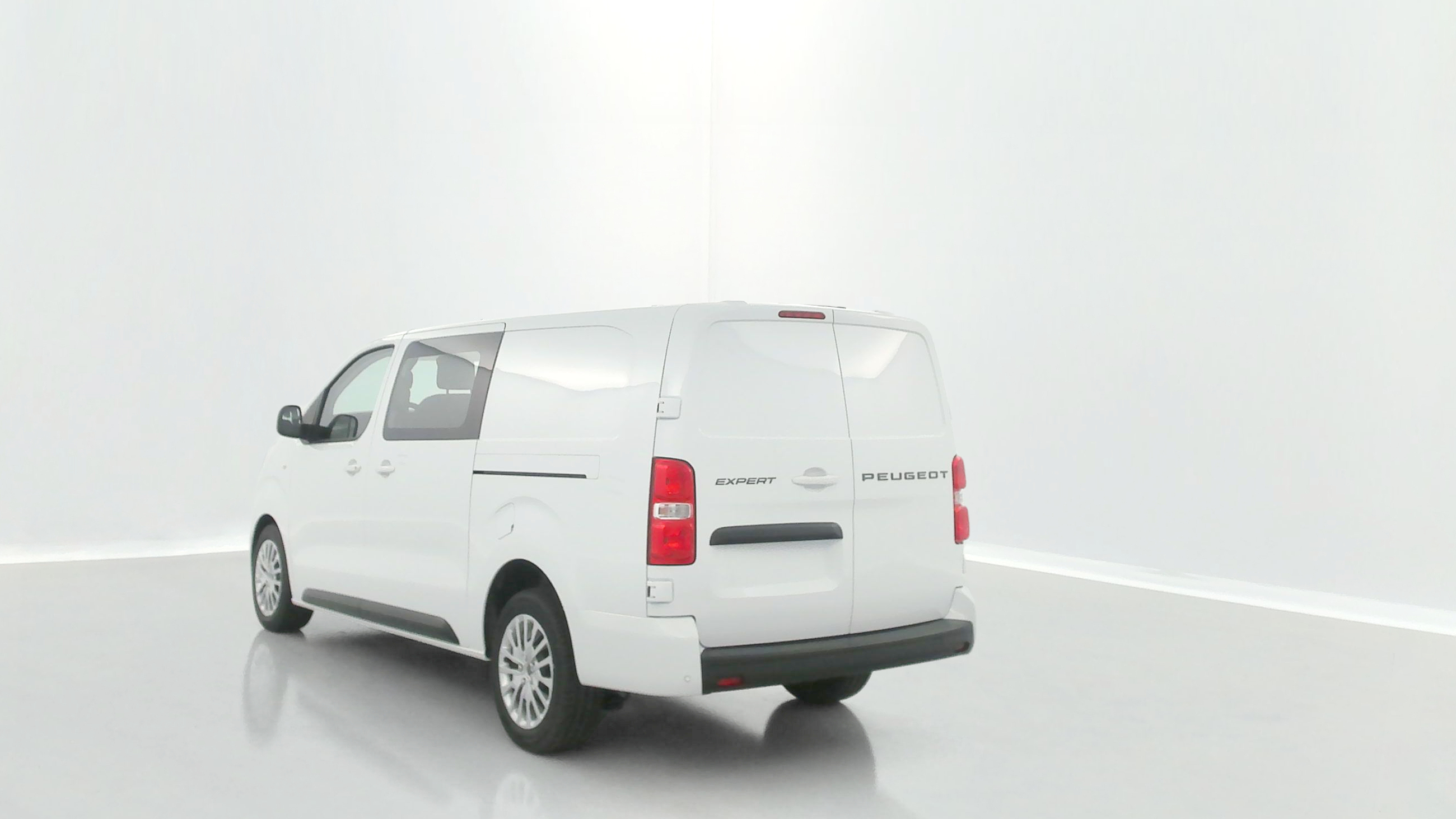 GLI00010635_p53 - PEUGEOT - EXPERT CA - 2025 - photo 5