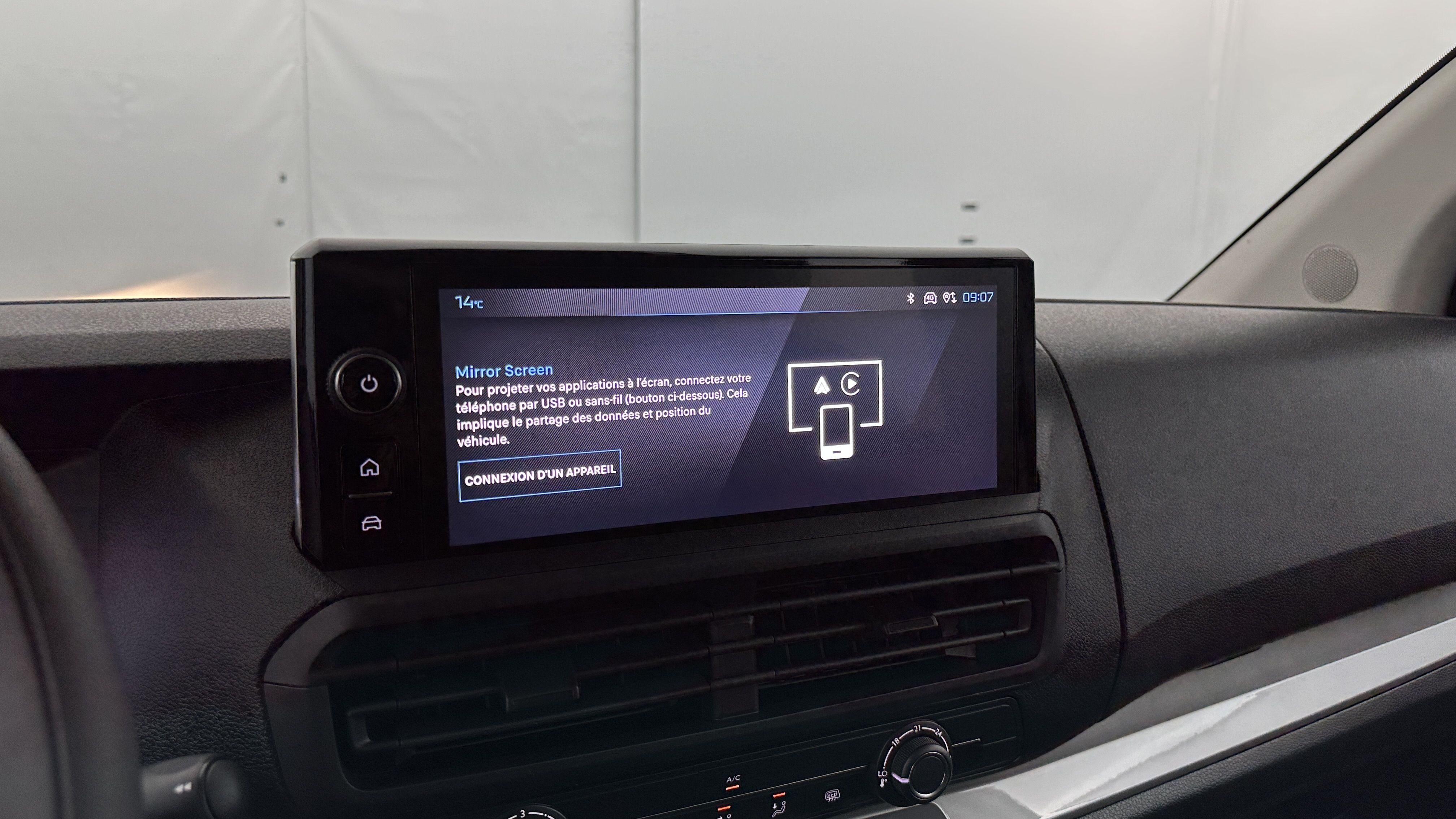 GLI00010636_p53 - PEUGEOT - EXPERT CA - 2025 - photo 16