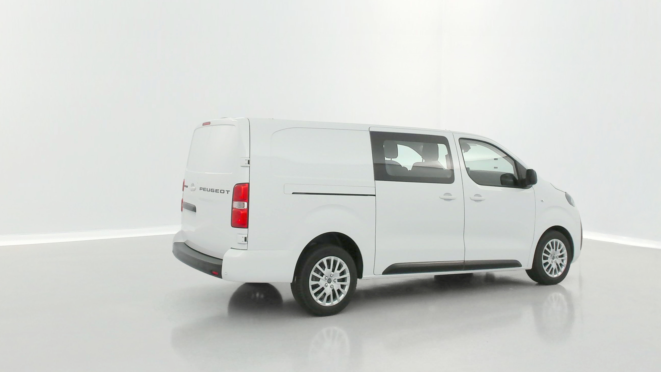 GLI00010636_p53 - PEUGEOT - EXPERT CA - 2025 - photo 22