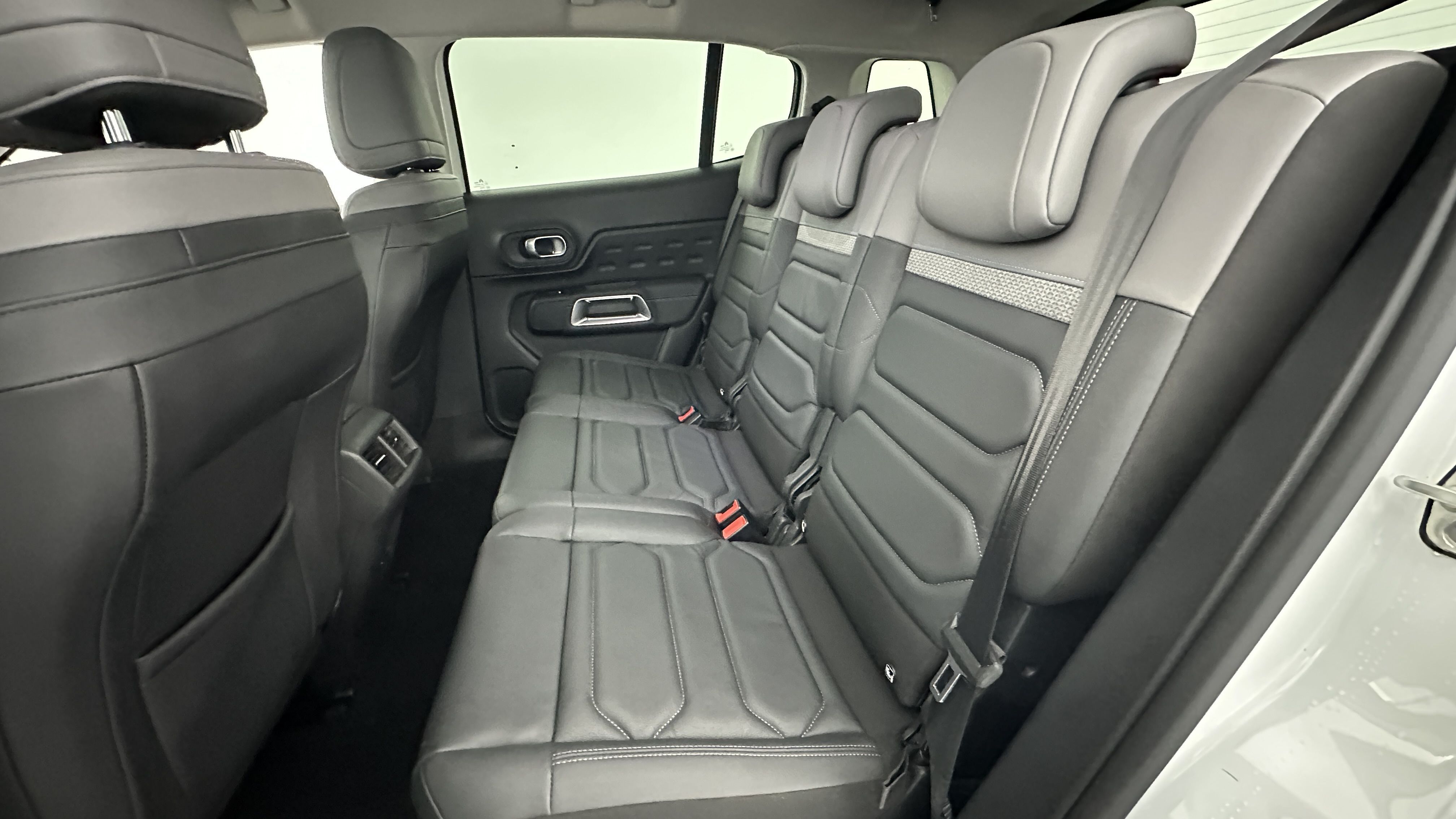 GLI00011596_p53 - CITROEN - C5 AIRCROSS - 2023 - photo 9